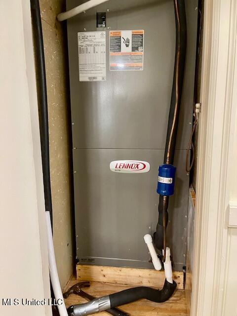 16145 Kenwood Drive Property Photo 48