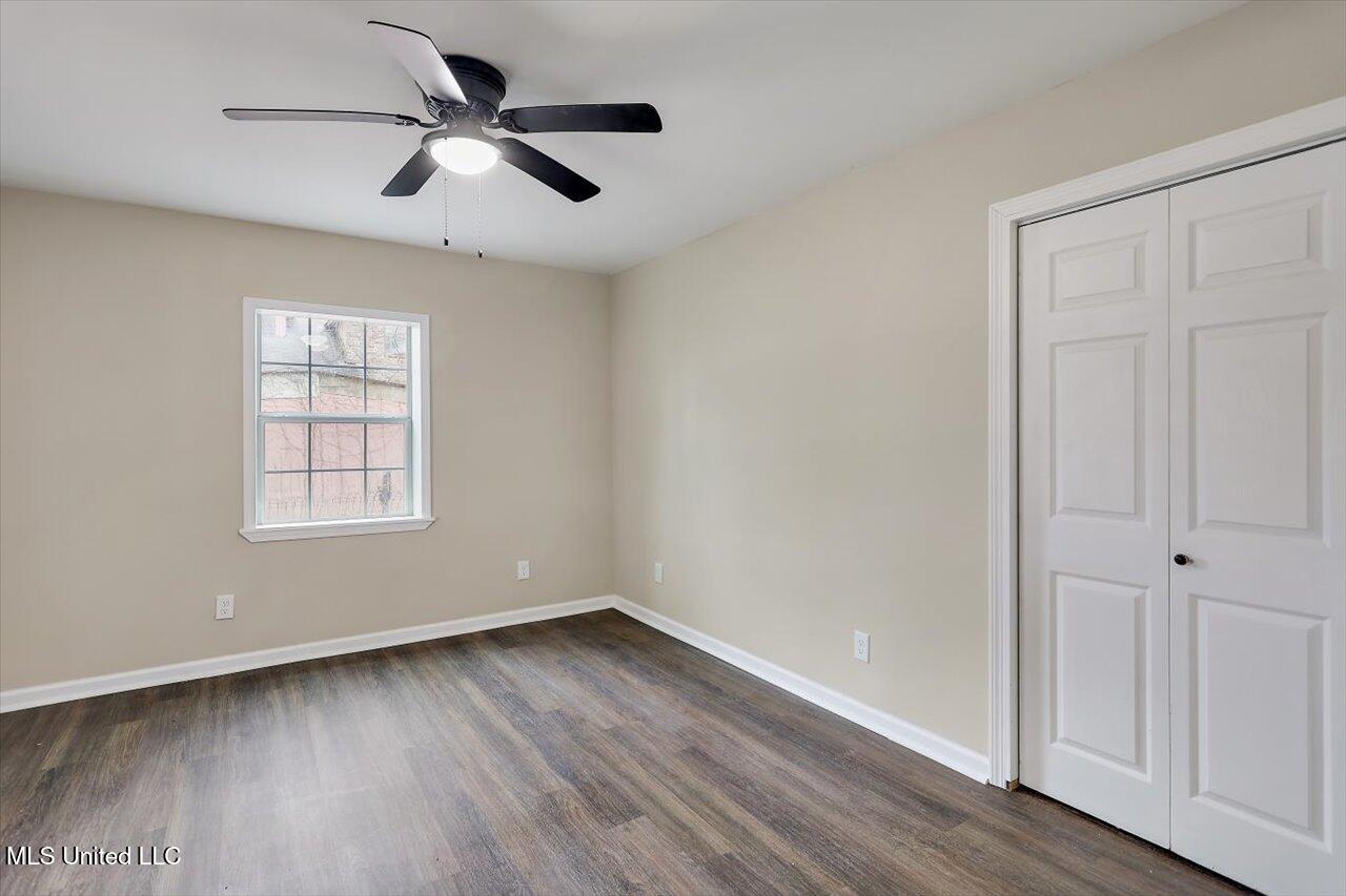 404 Walnut Street Property Photo 14