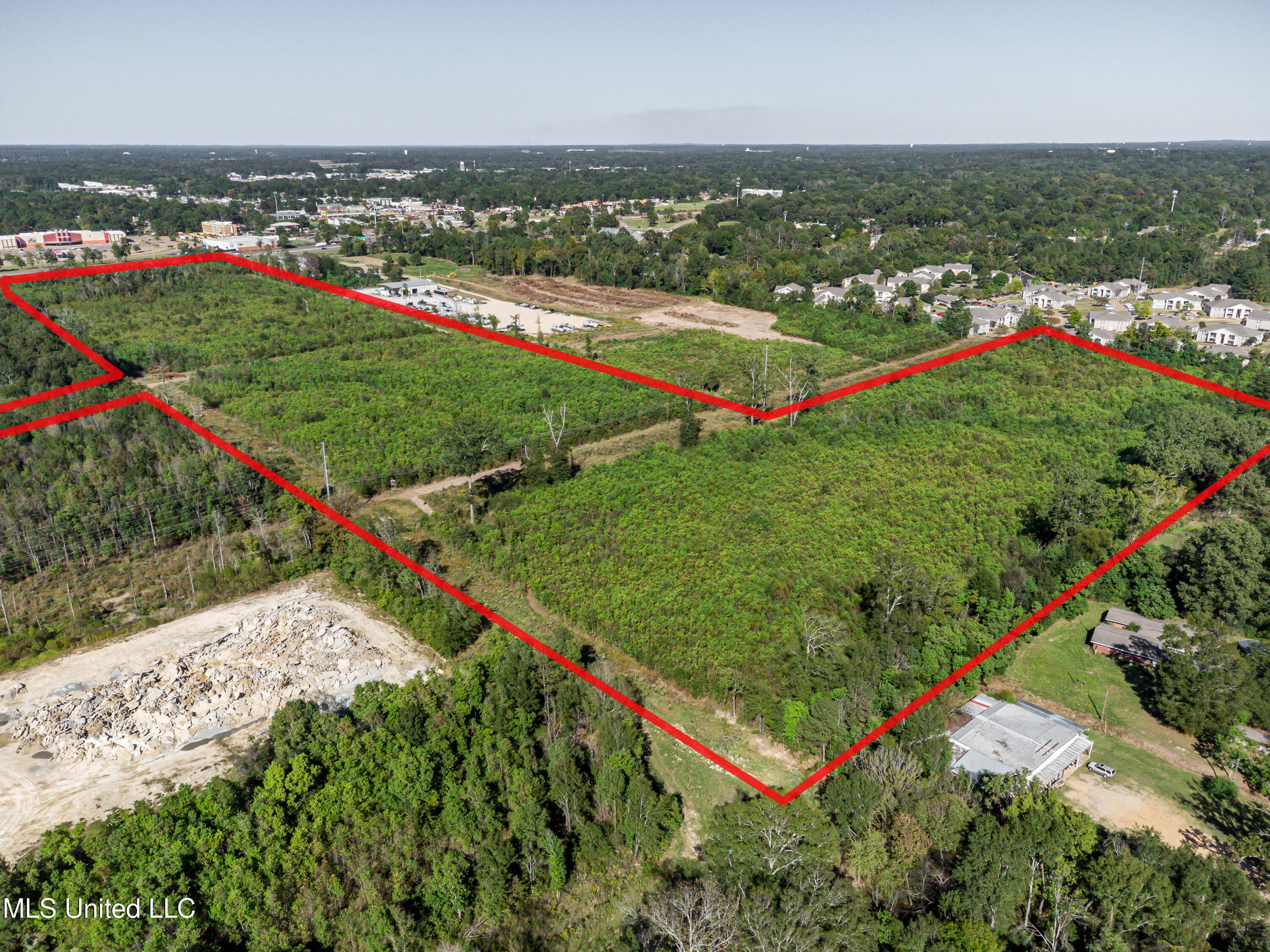0 White Boulevard Property Photo 3