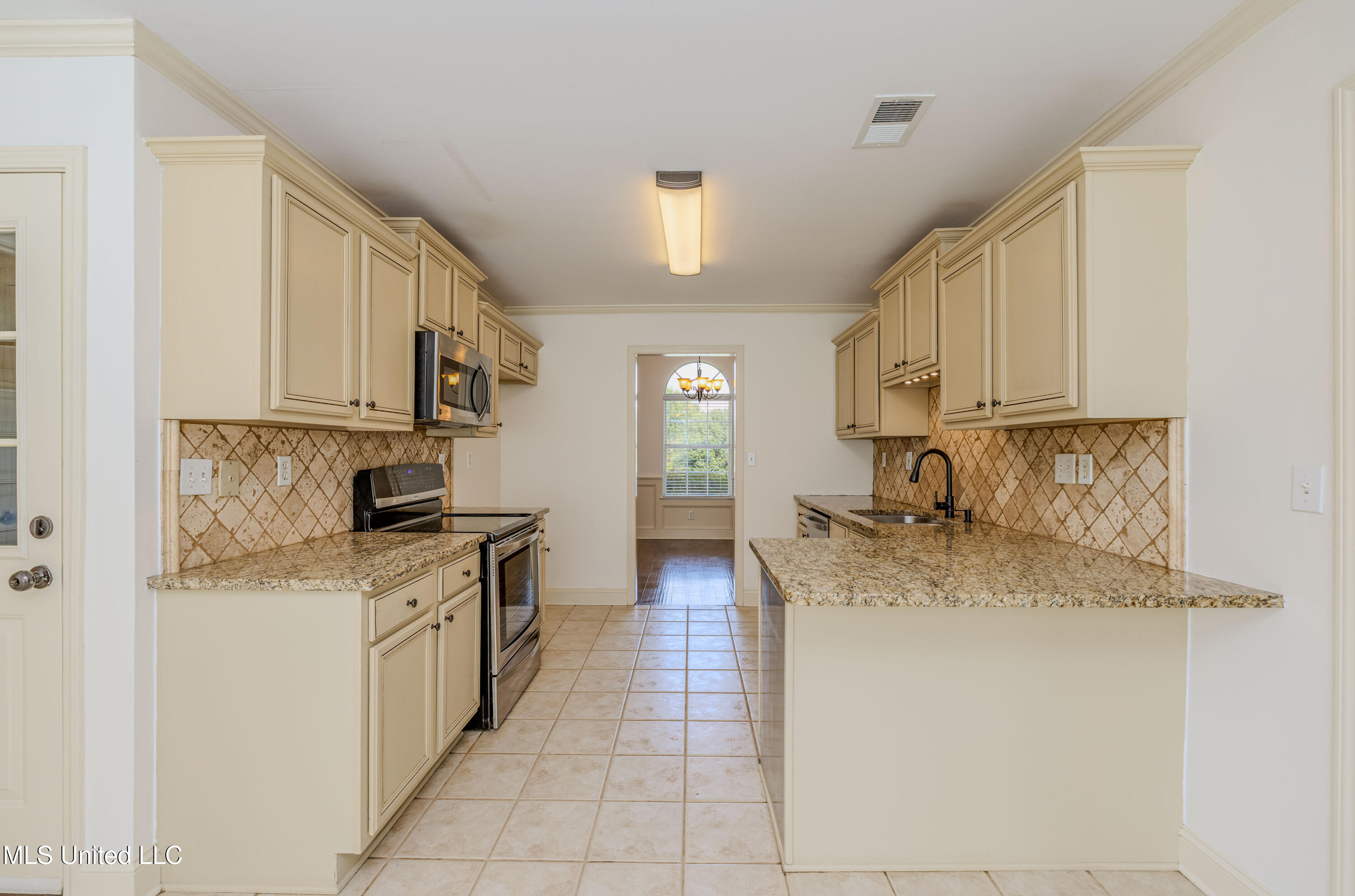 10321 Loftin Drive Property Photo 12