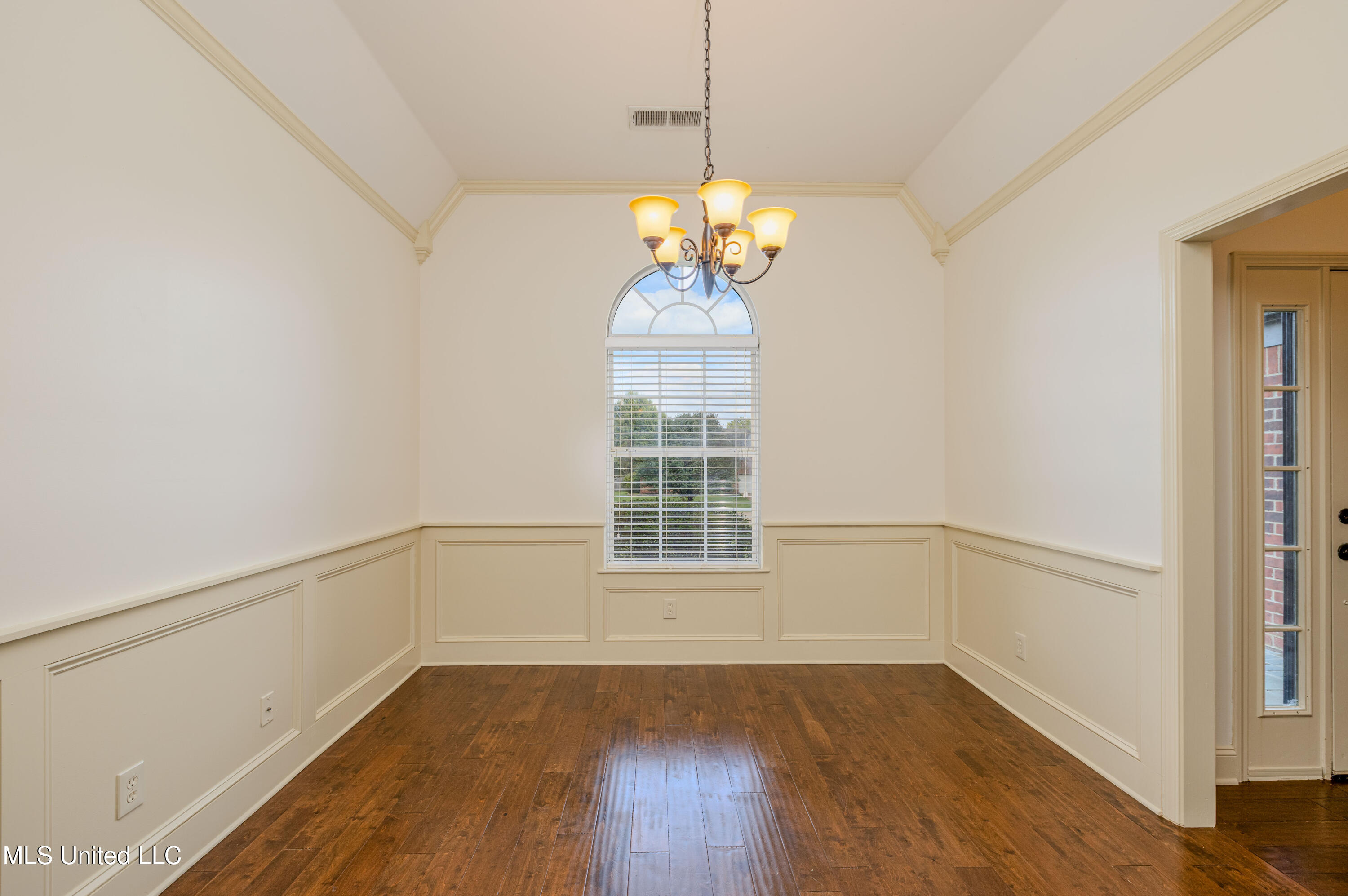 10321 Loftin Drive Property Photo 16