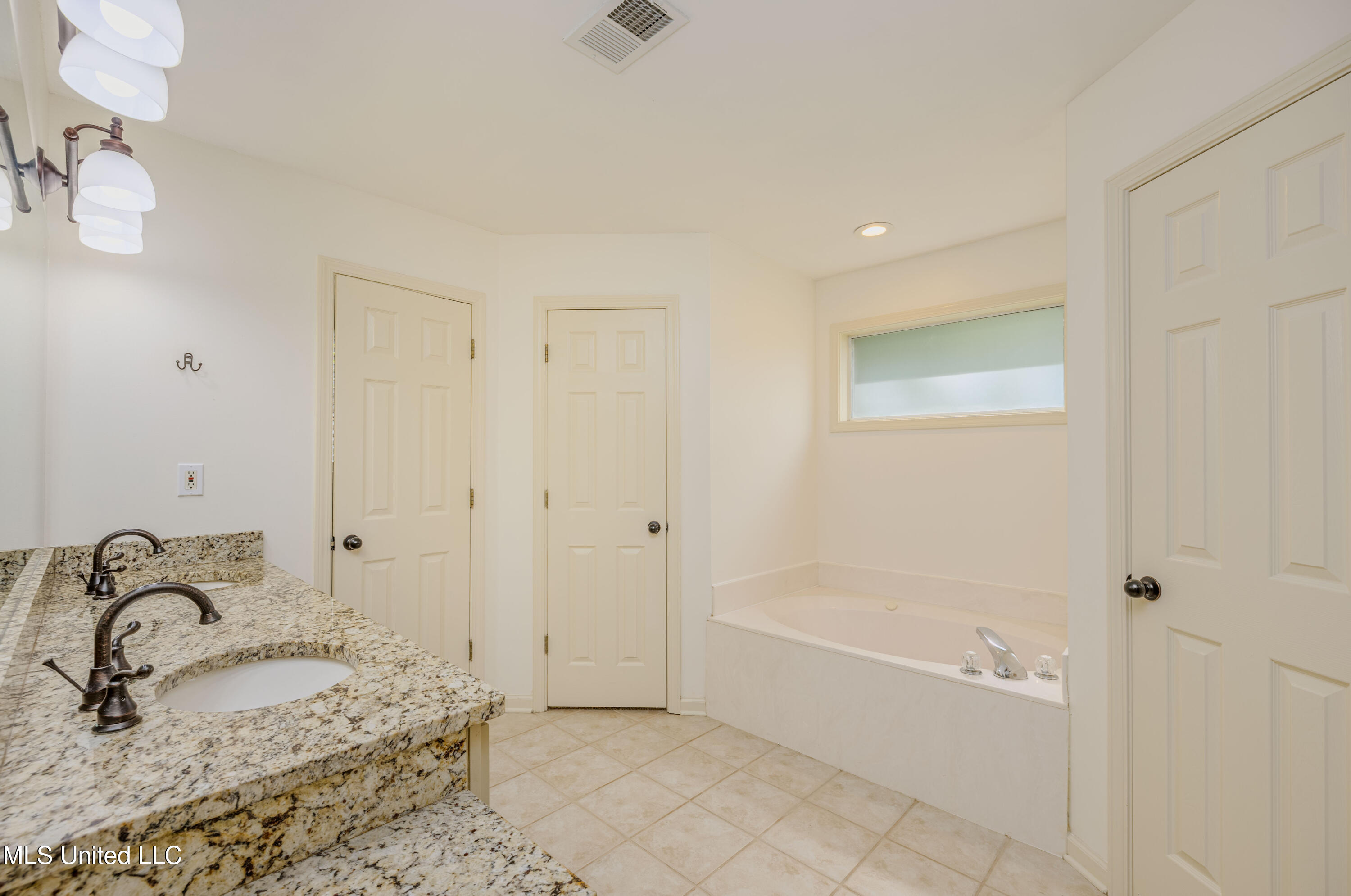 10321 Loftin Drive Property Photo 18