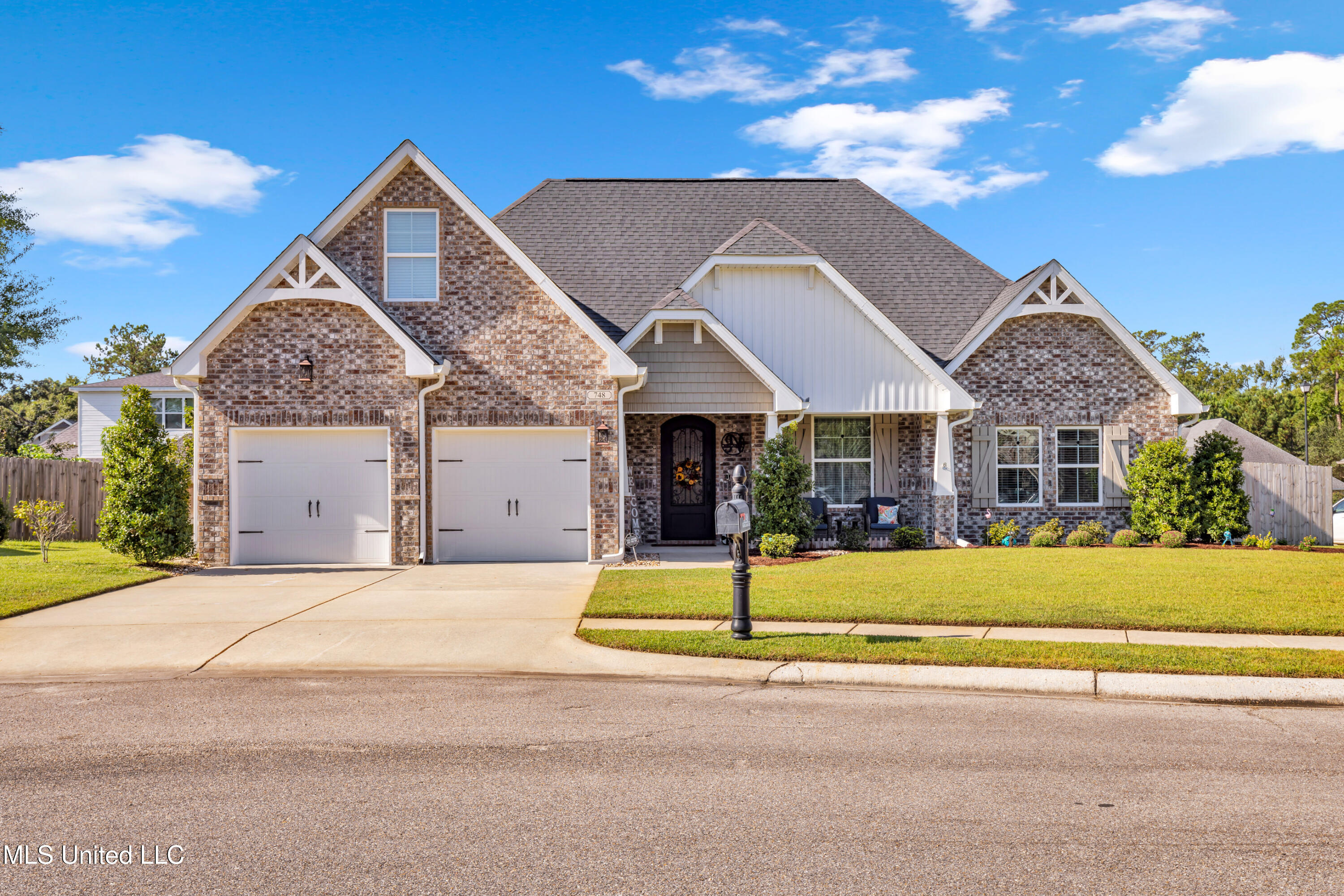 748 Malpass Landing Drive Property Photo 1