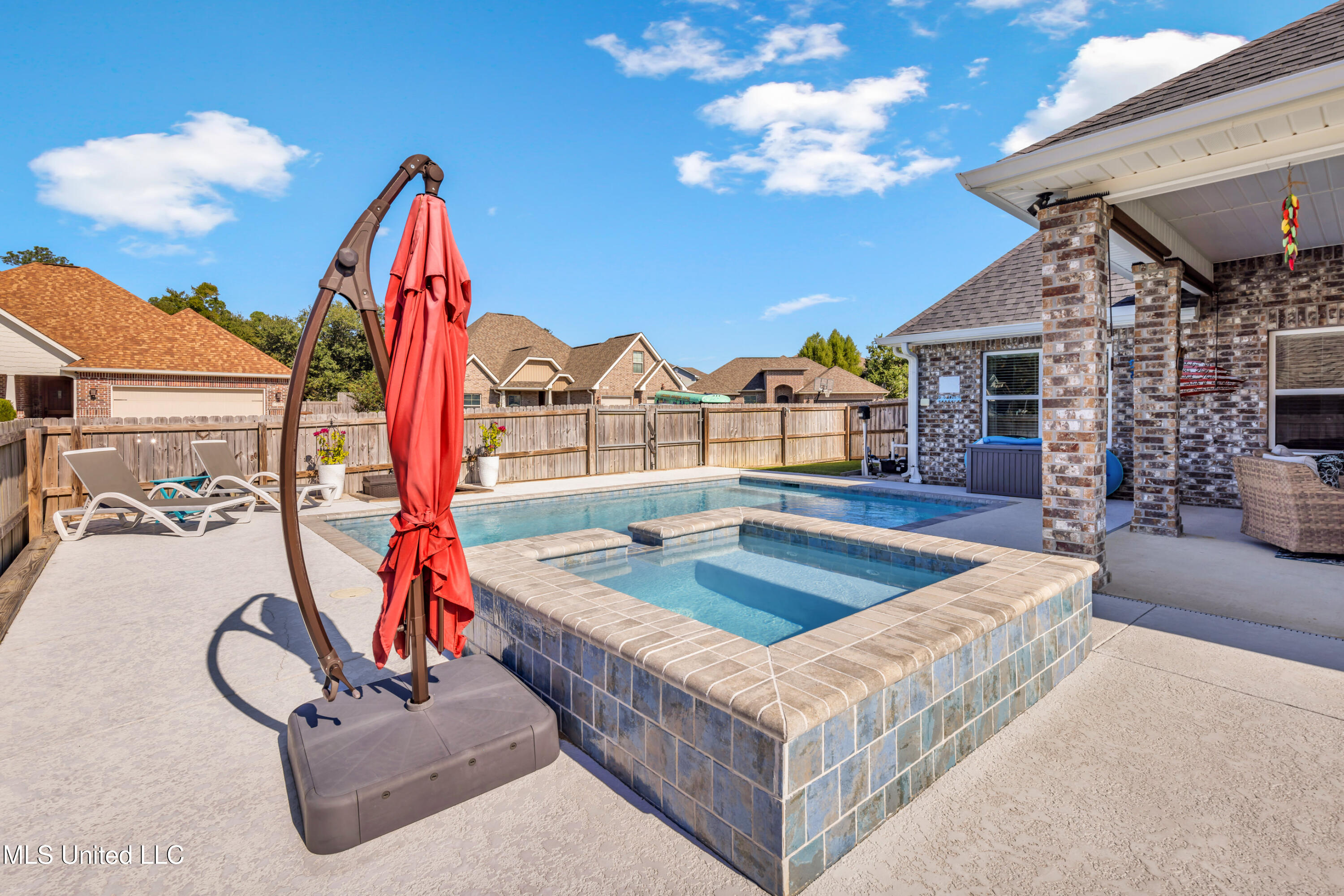 748 Malpass Landing Drive Property Photo 32