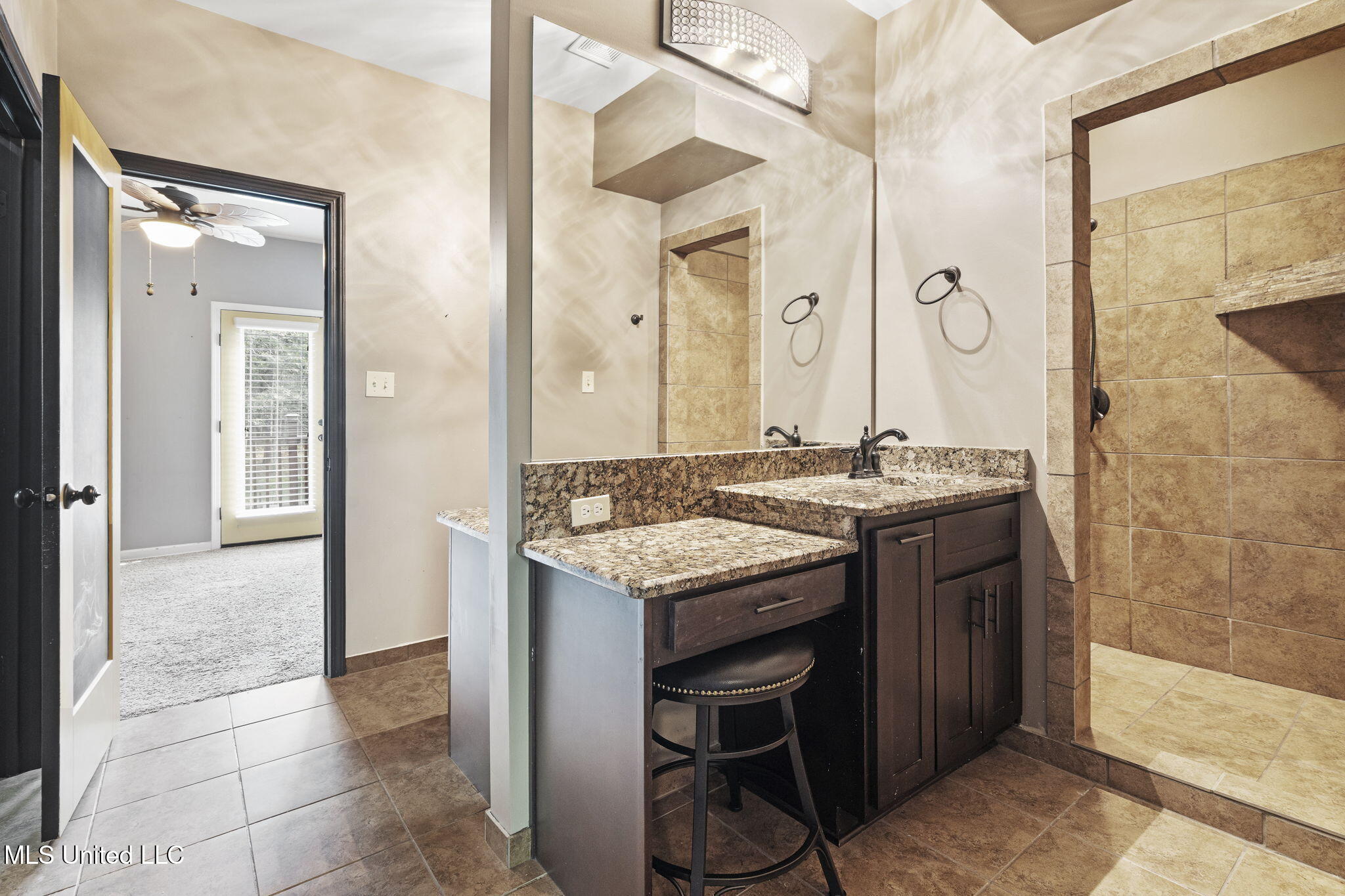 1088 S Red Banks Road Property Photo 37