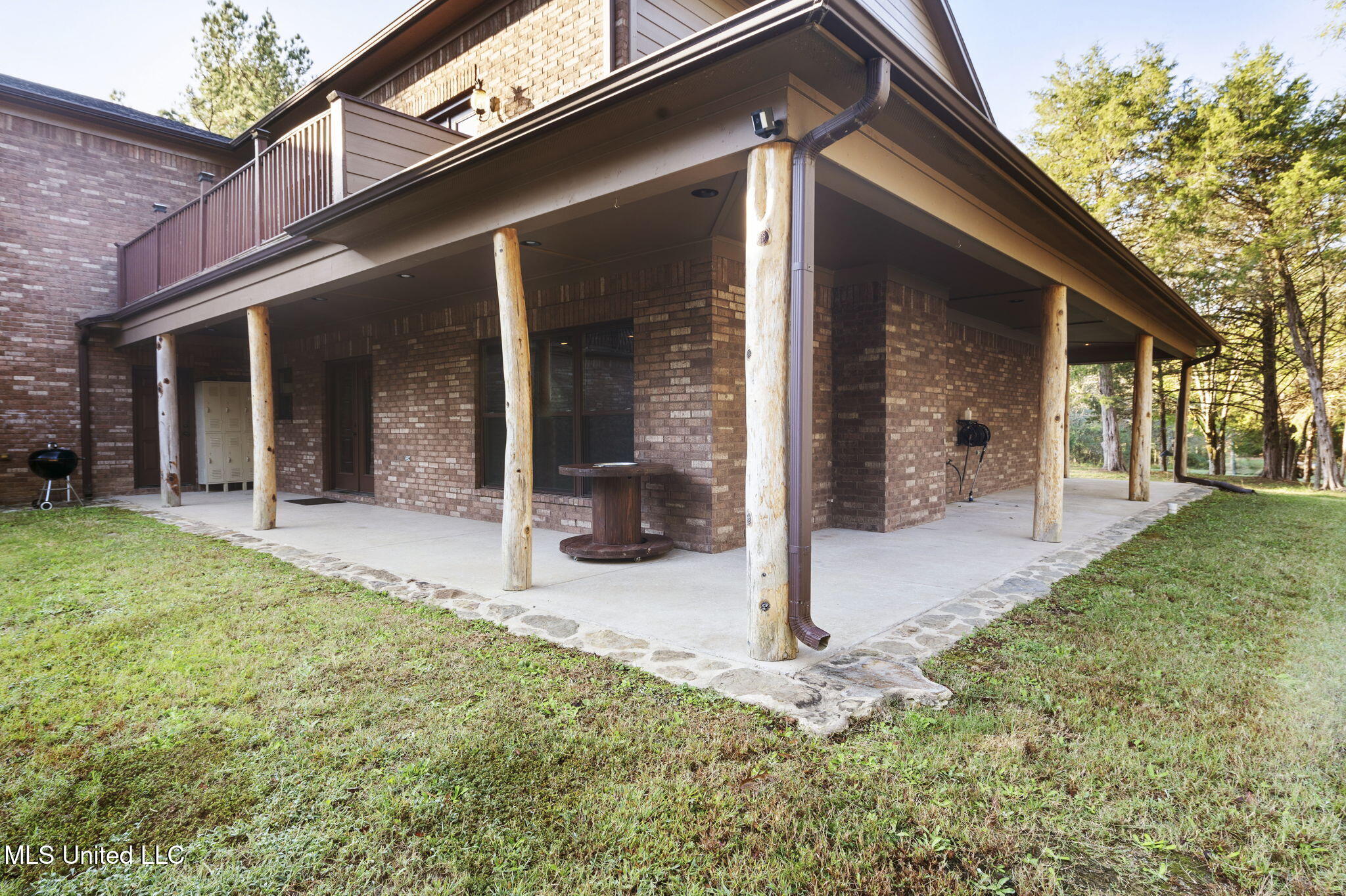 1088 S Red Banks Road Property Photo 41