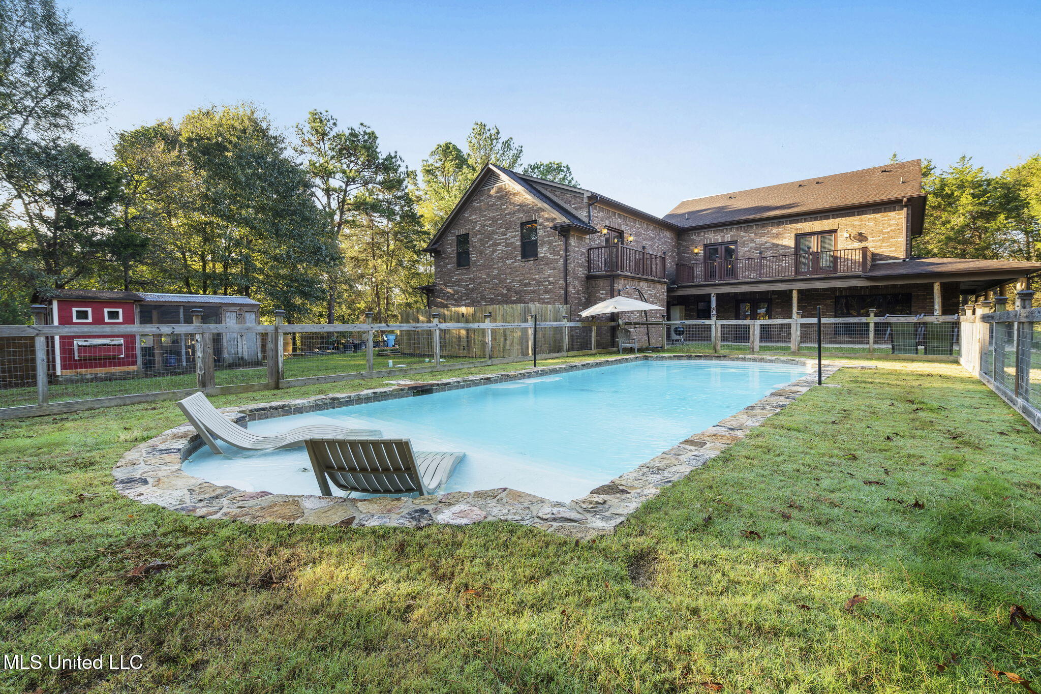 1088 S Red Banks Road Property Photo 43