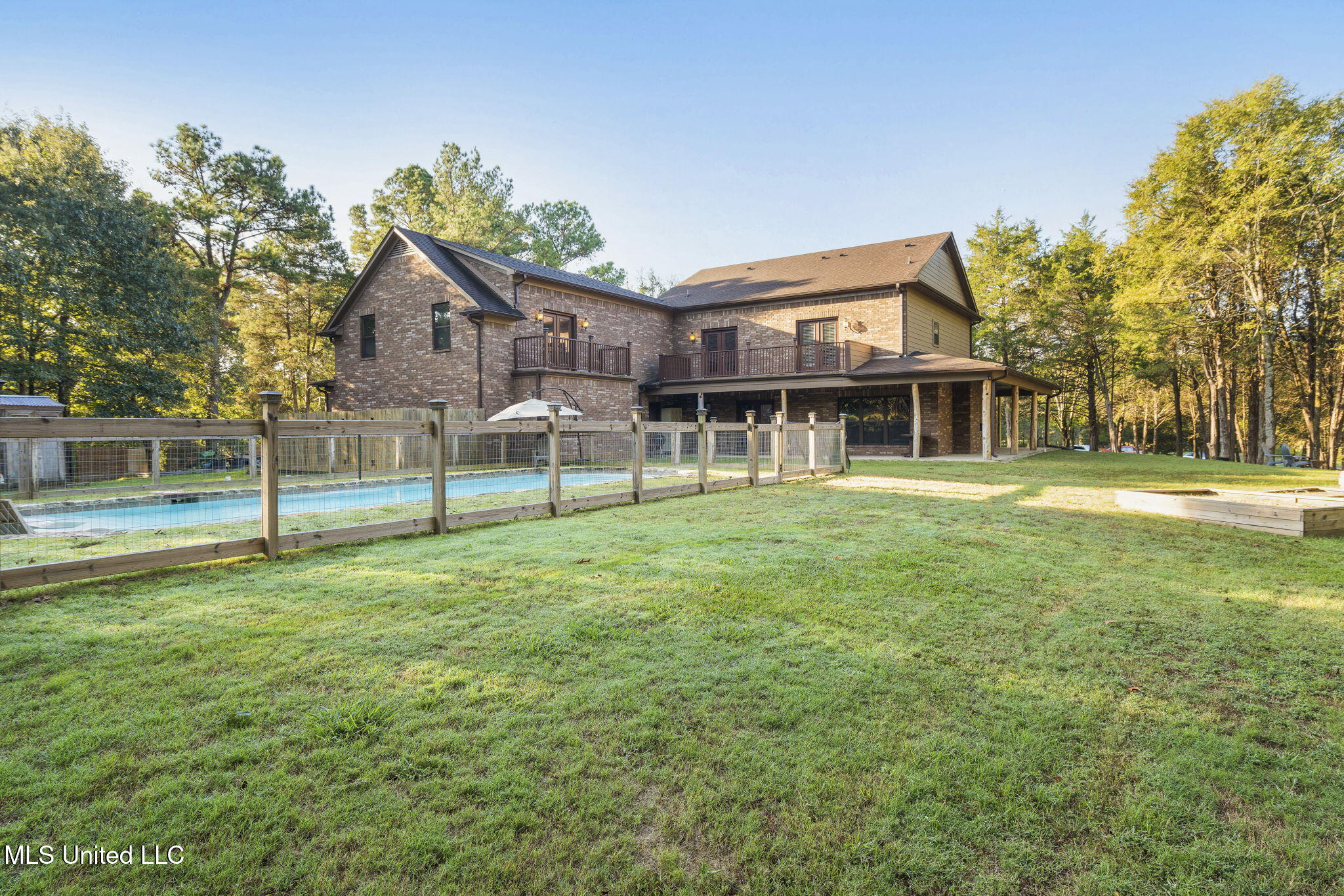 1088 S Red Banks Road Property Photo 44