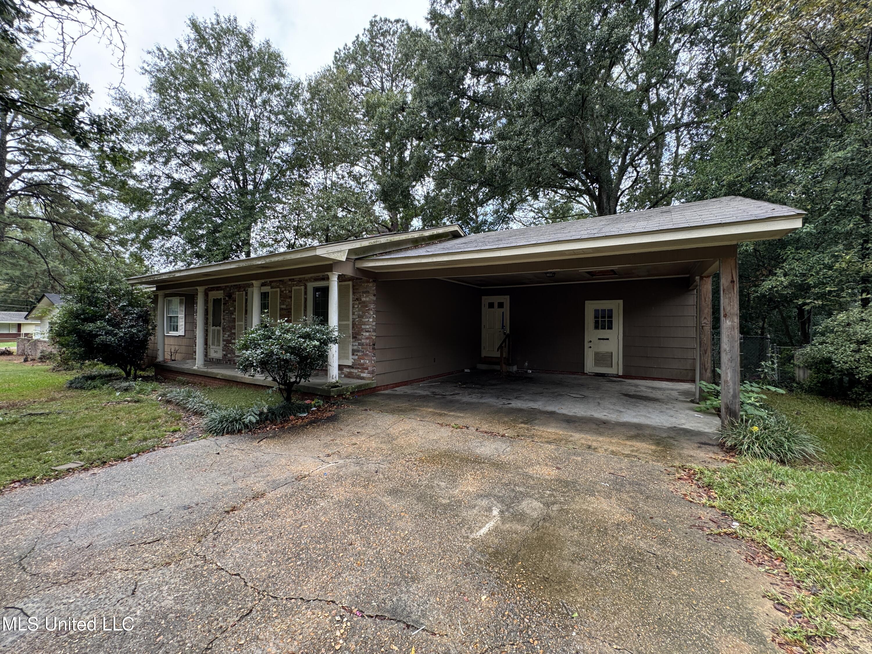 3143 Revere Street Property Photo 2