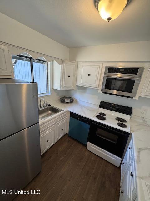 208 Kona Property Photo 6