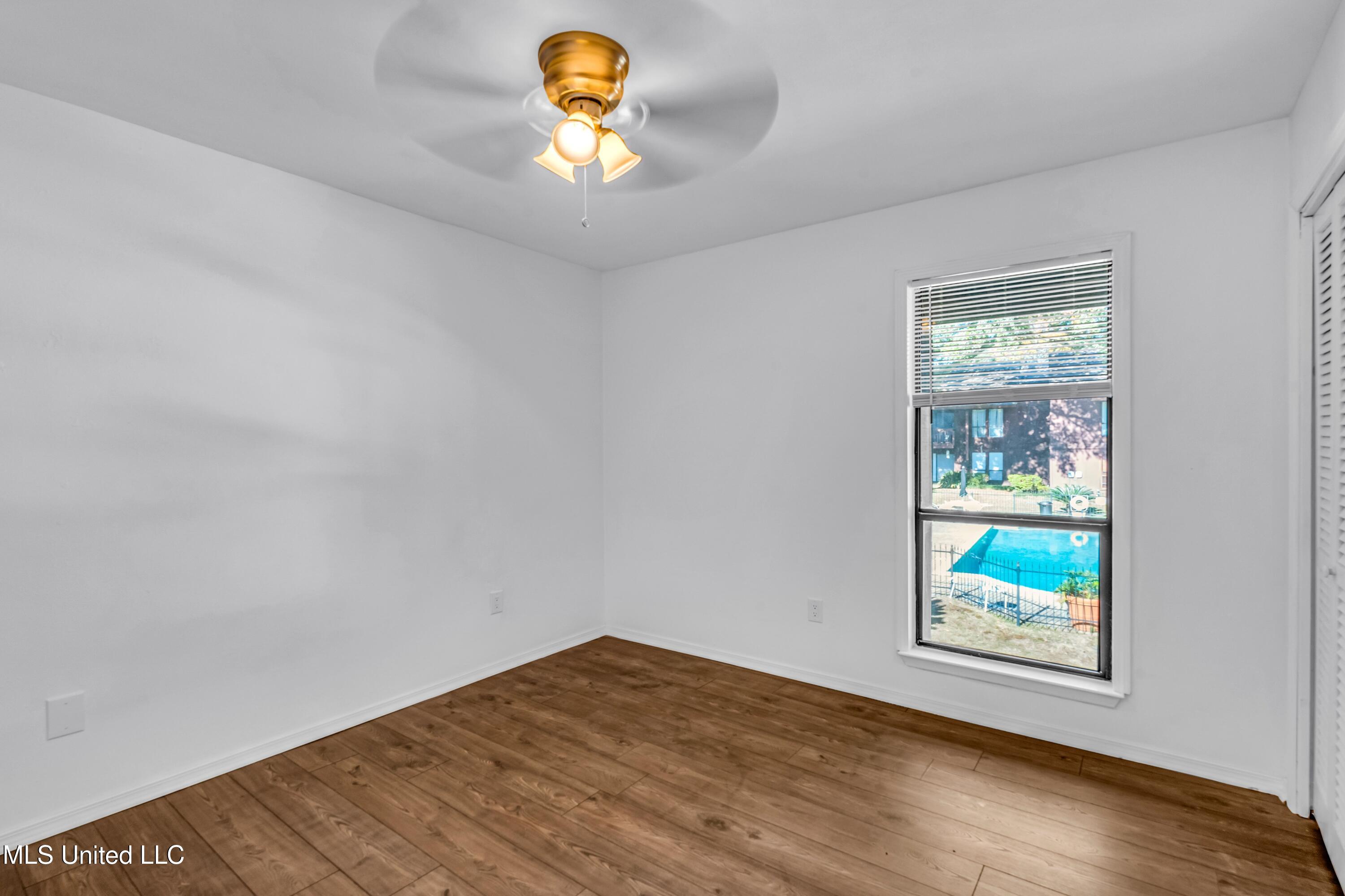 208 Kona Property Photo 15