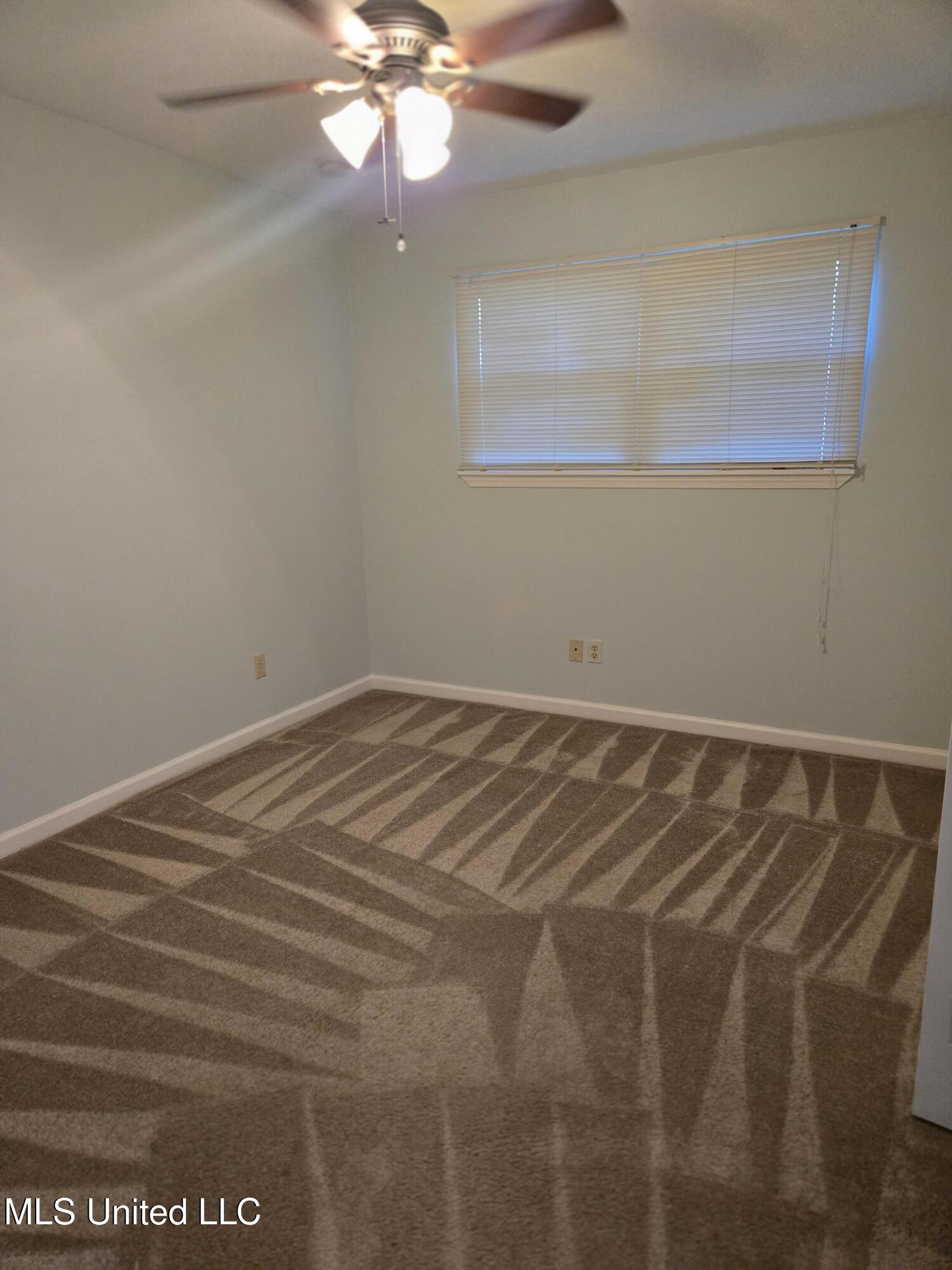 726 Canterbury Drive Property Photo 18