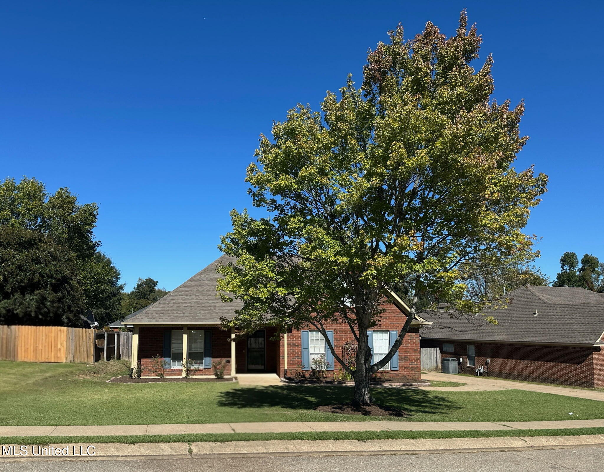 400 S Timber Way Property Photo 1