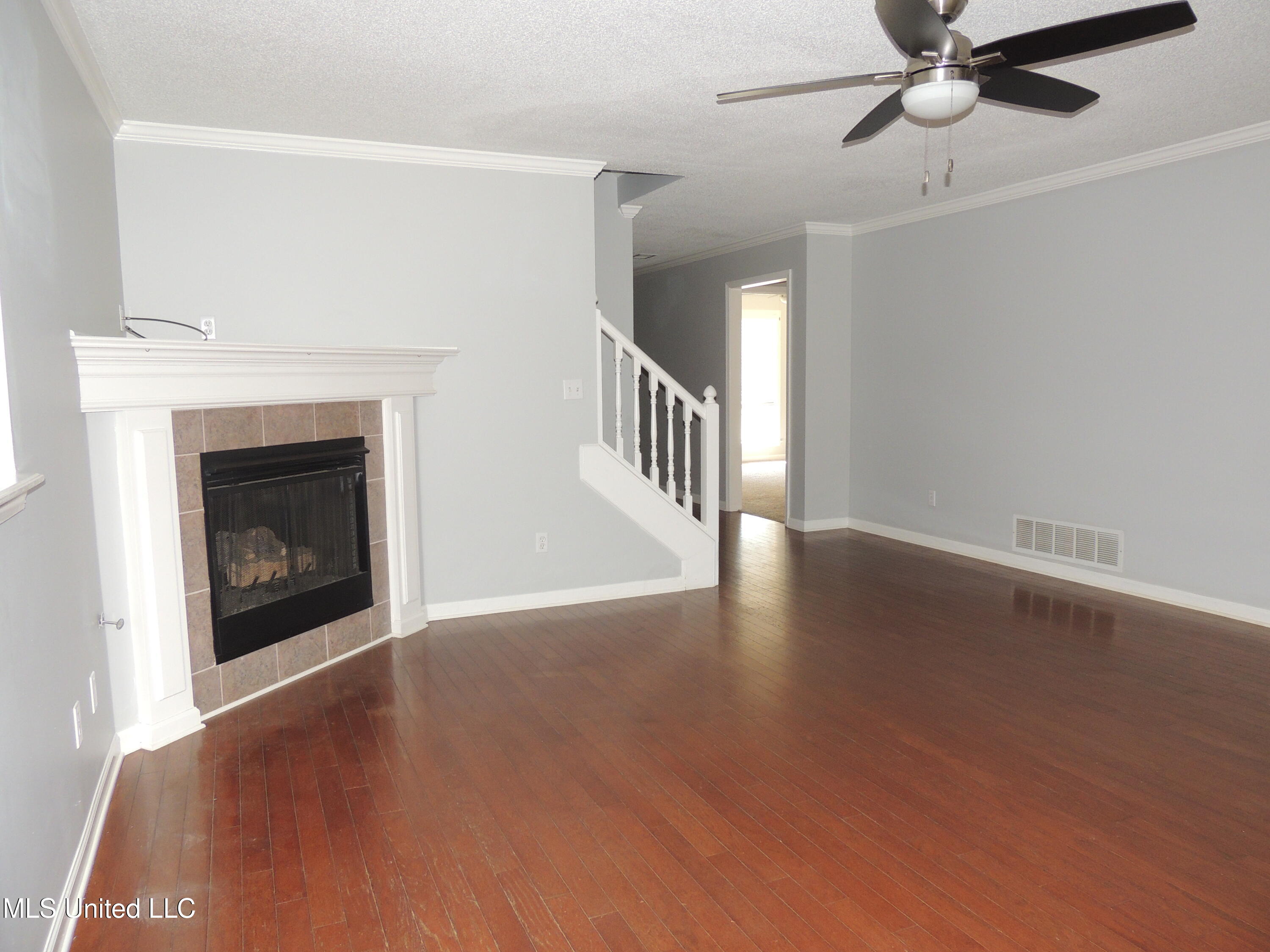 400 S Timber Way Property Photo 4