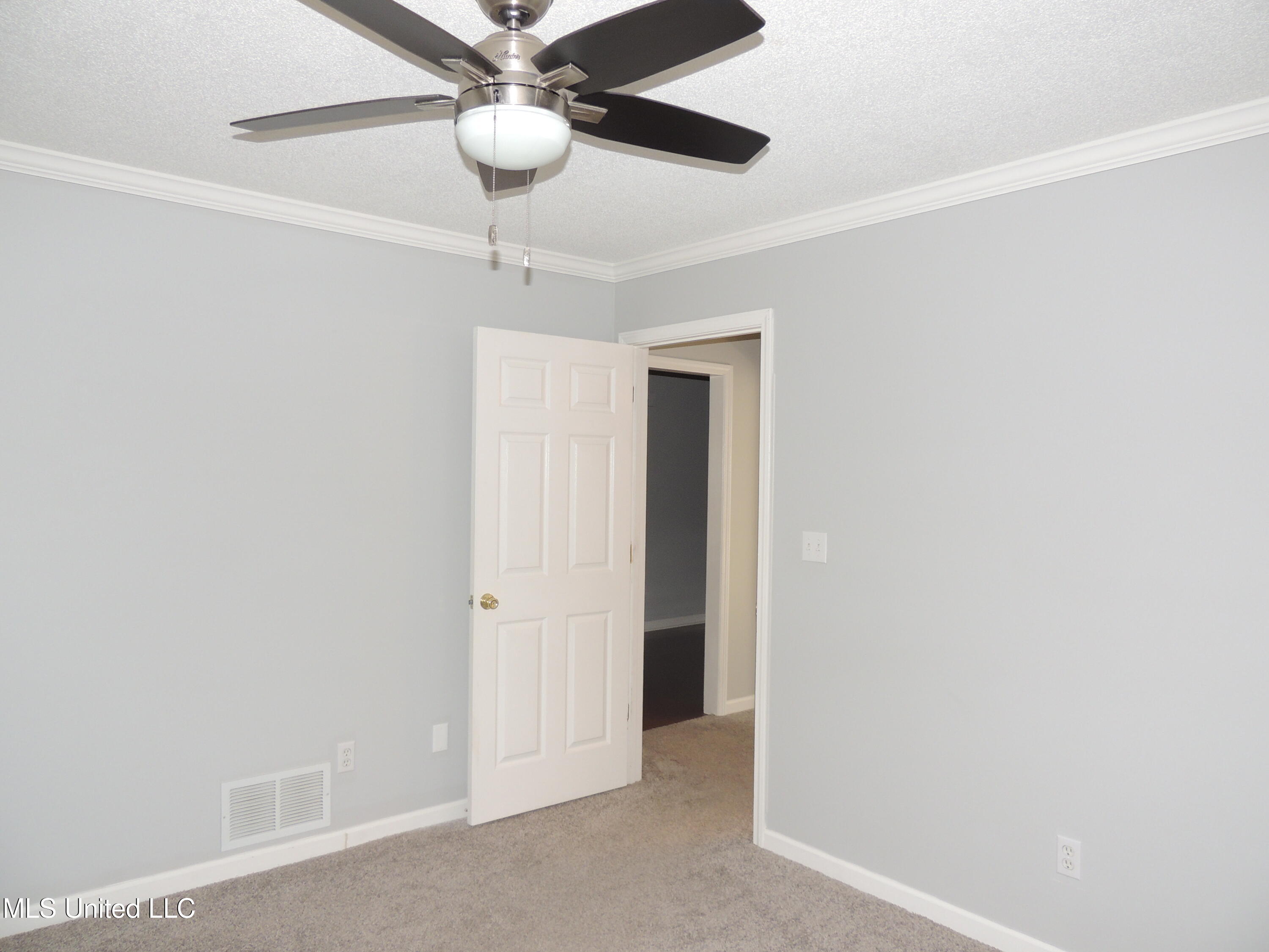 400 S Timber Way Property Photo 27