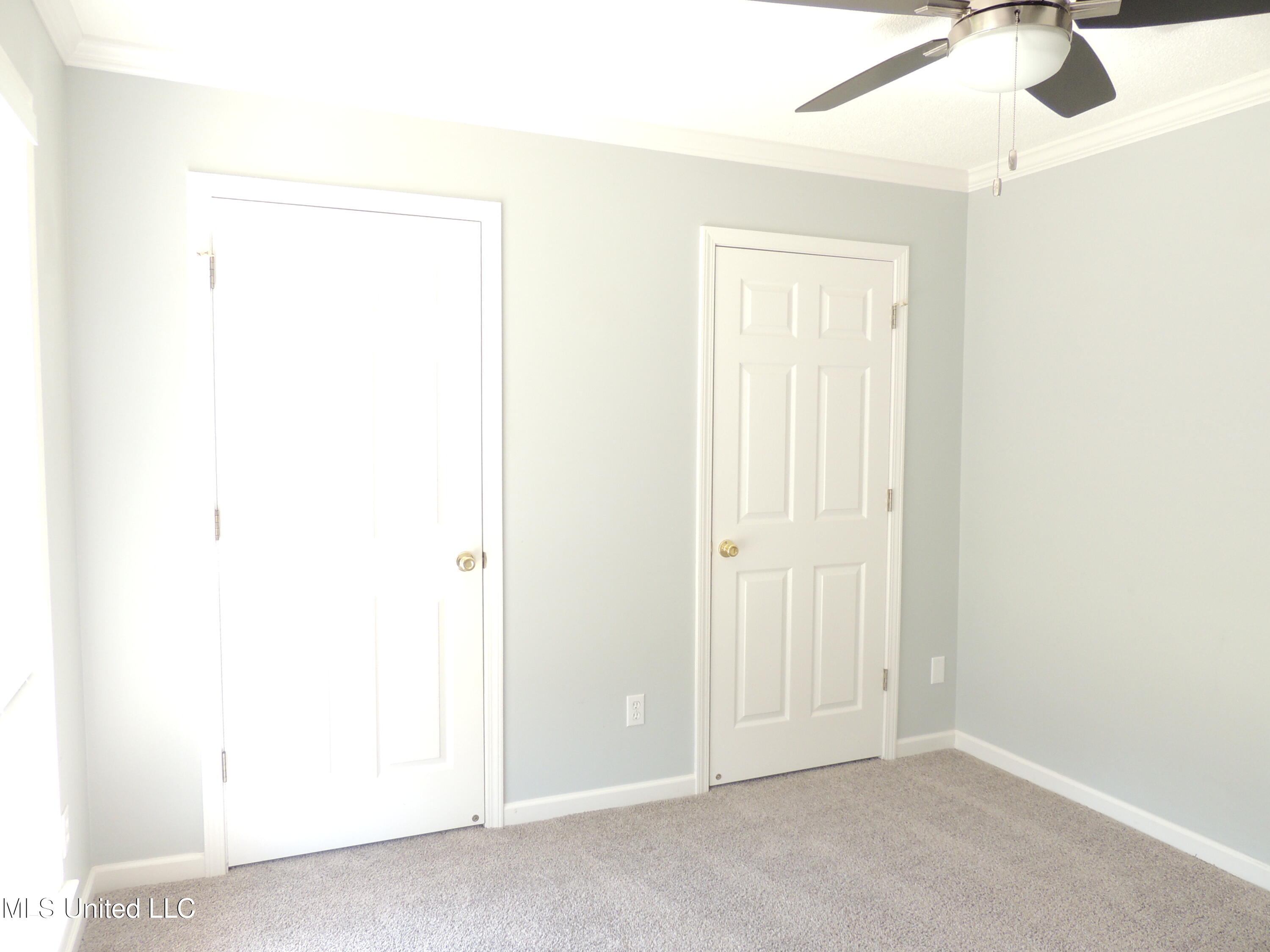 400 S Timber Way Property Photo 30