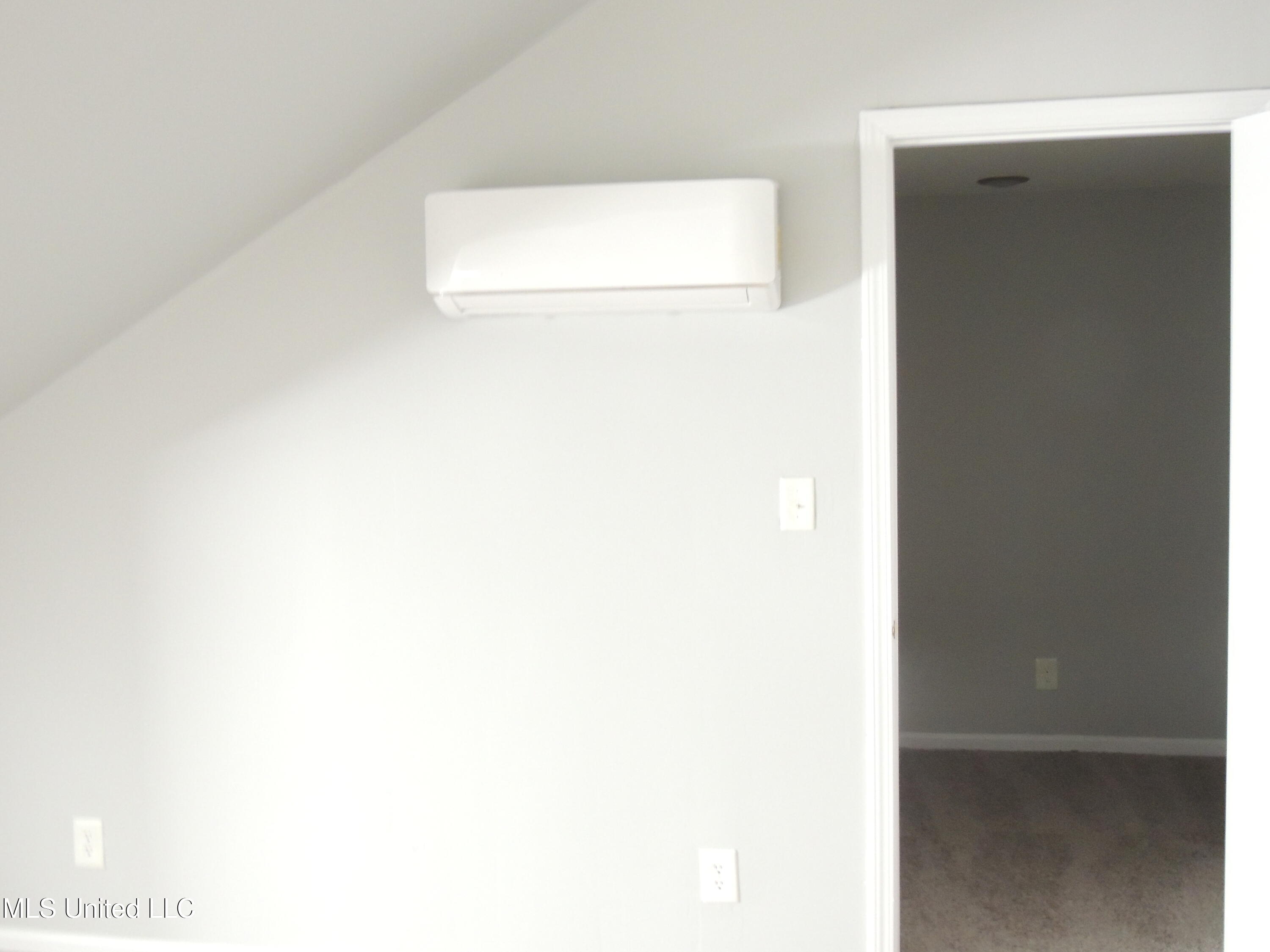 400 S Timber Way Property Photo 35