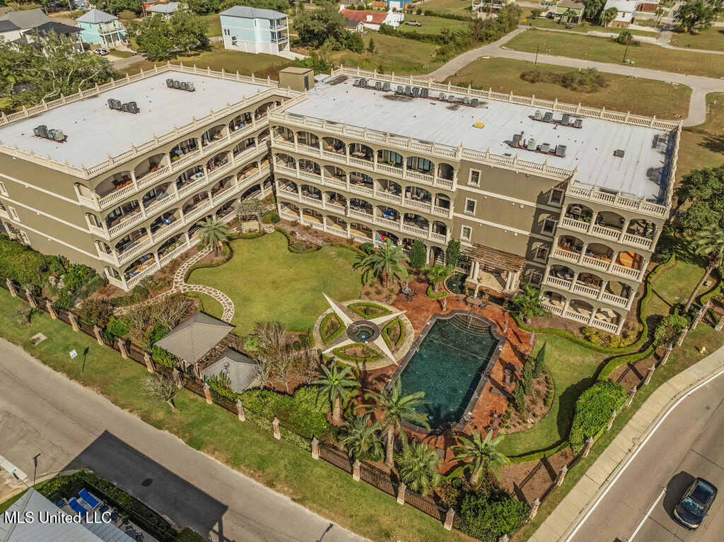 4640 W Beach Boulevard Property Photo 1