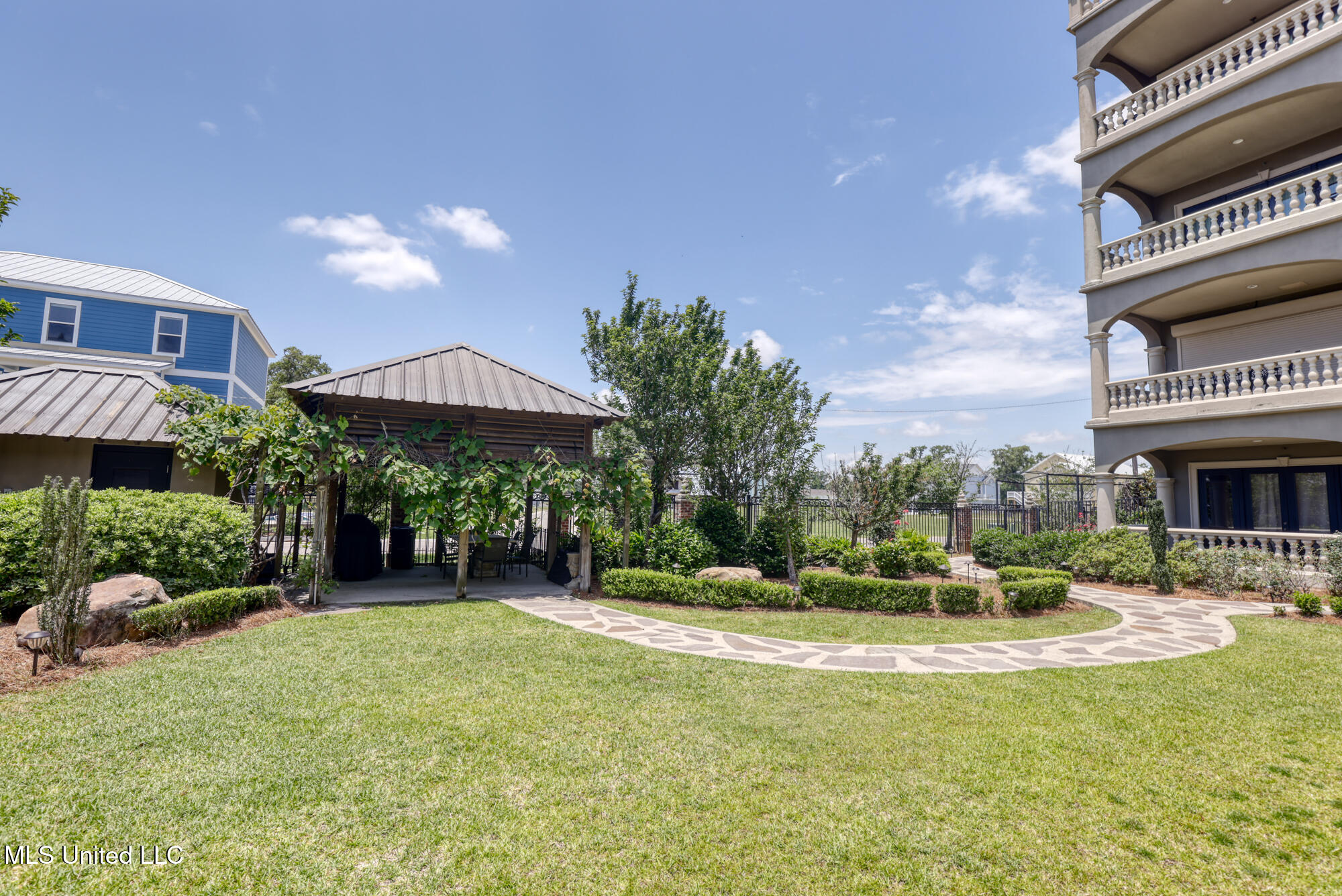 4640 W Beach Boulevard Property Photo 57