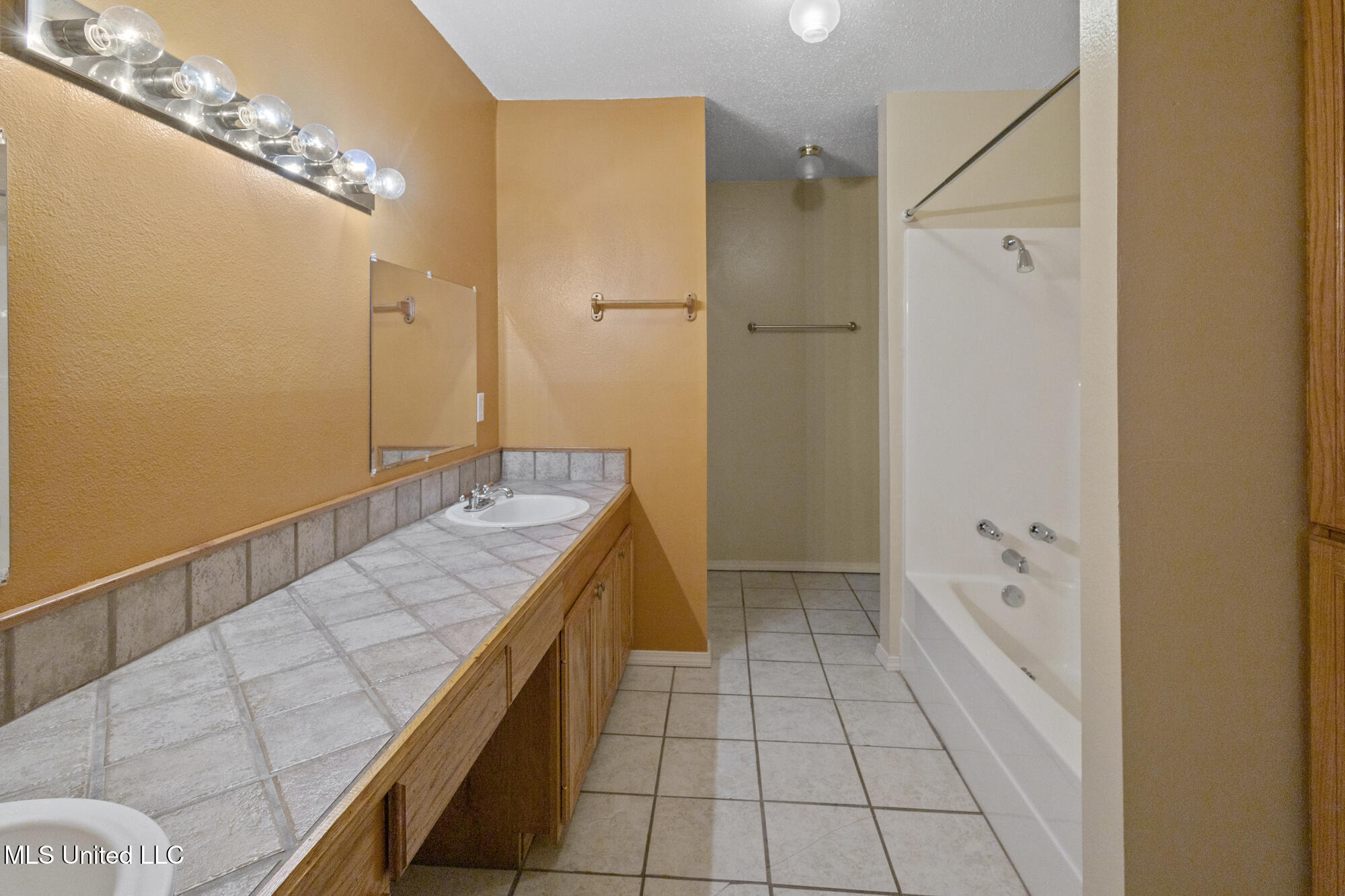 4022 Old Highway 24 Ext Property Photo 11