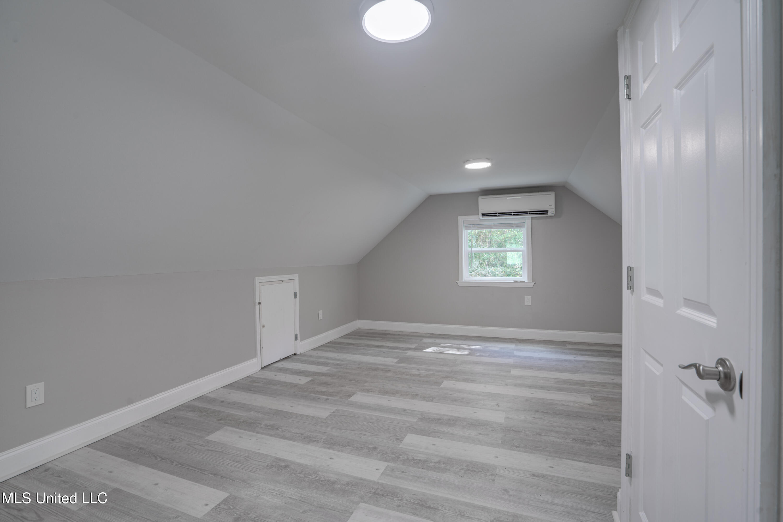 1076-r Lilinoe Way Property Photo 21