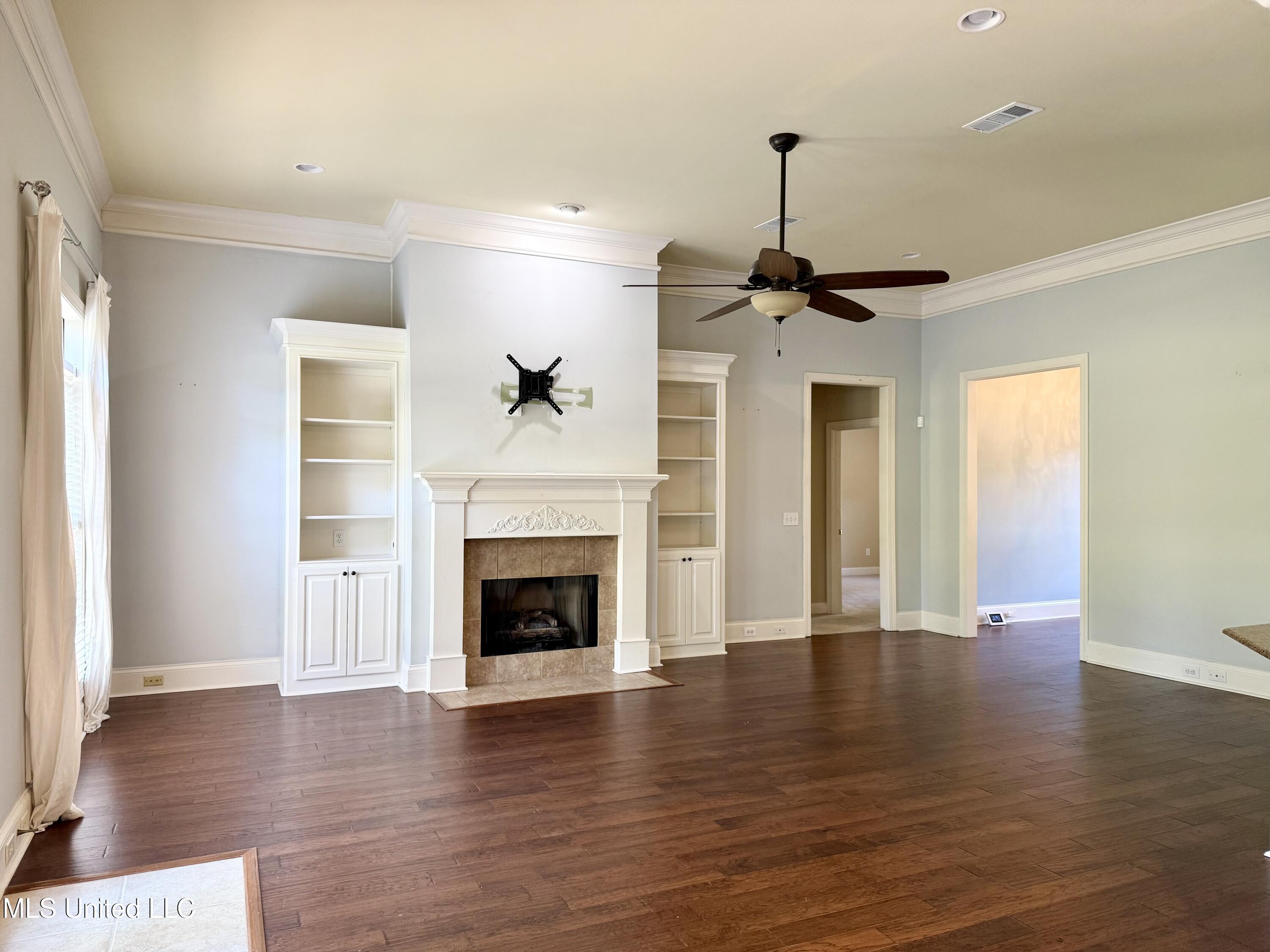 493 Annandale Parkway Property Photo 11