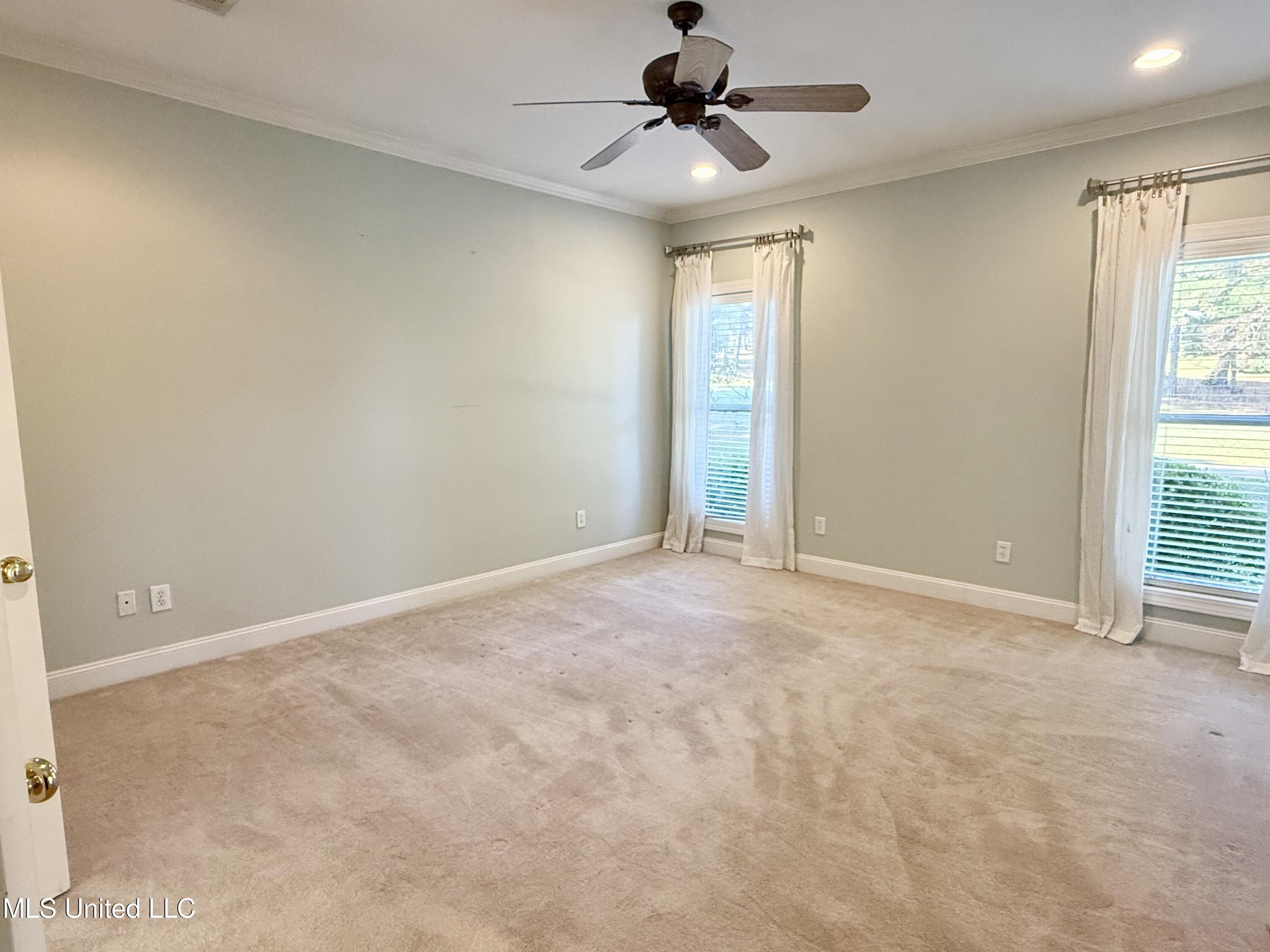 493 Annandale Parkway Property Photo 15