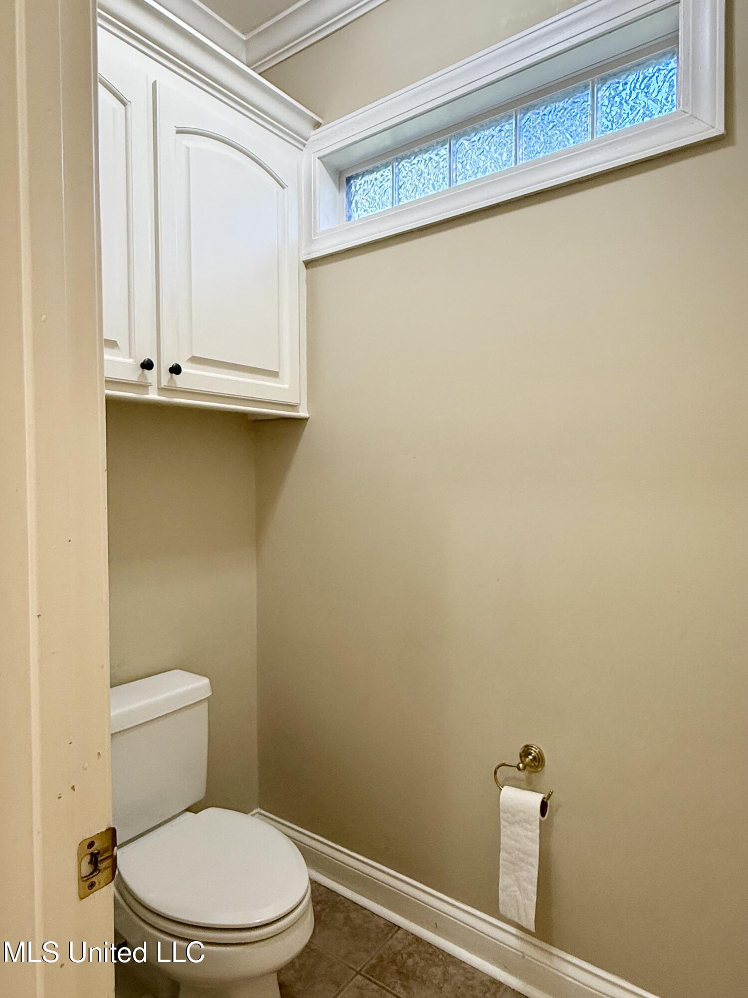 493 Annandale Parkway Property Photo 27