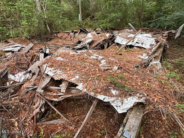 14832 Hillside Drive Property Photo 8