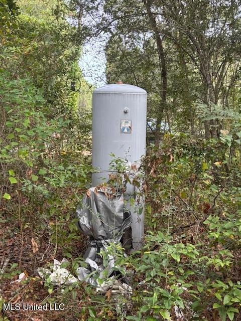 14832 Hillside Drive Property Photo 10