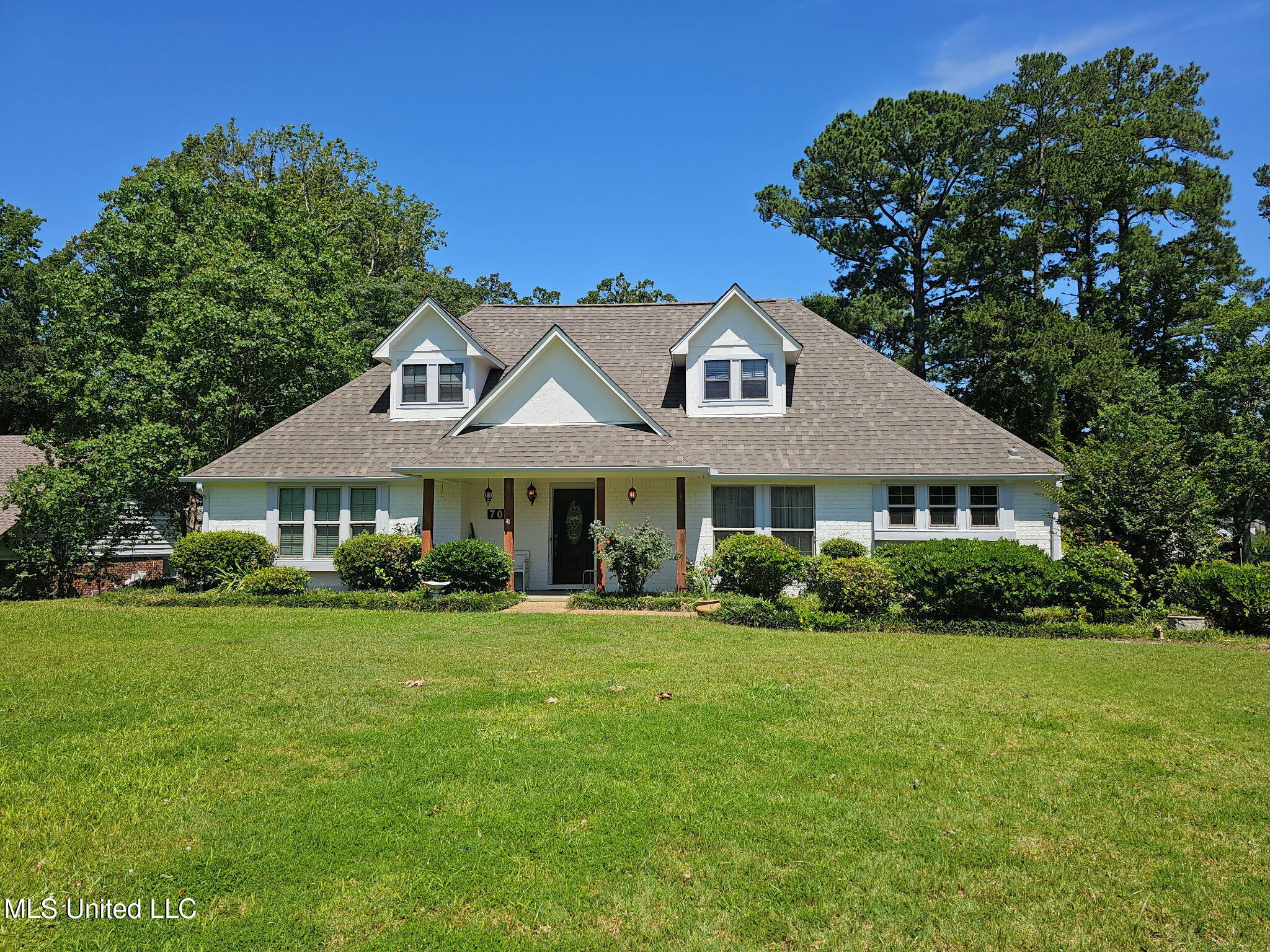 707 Pine Valley Property Photo 1