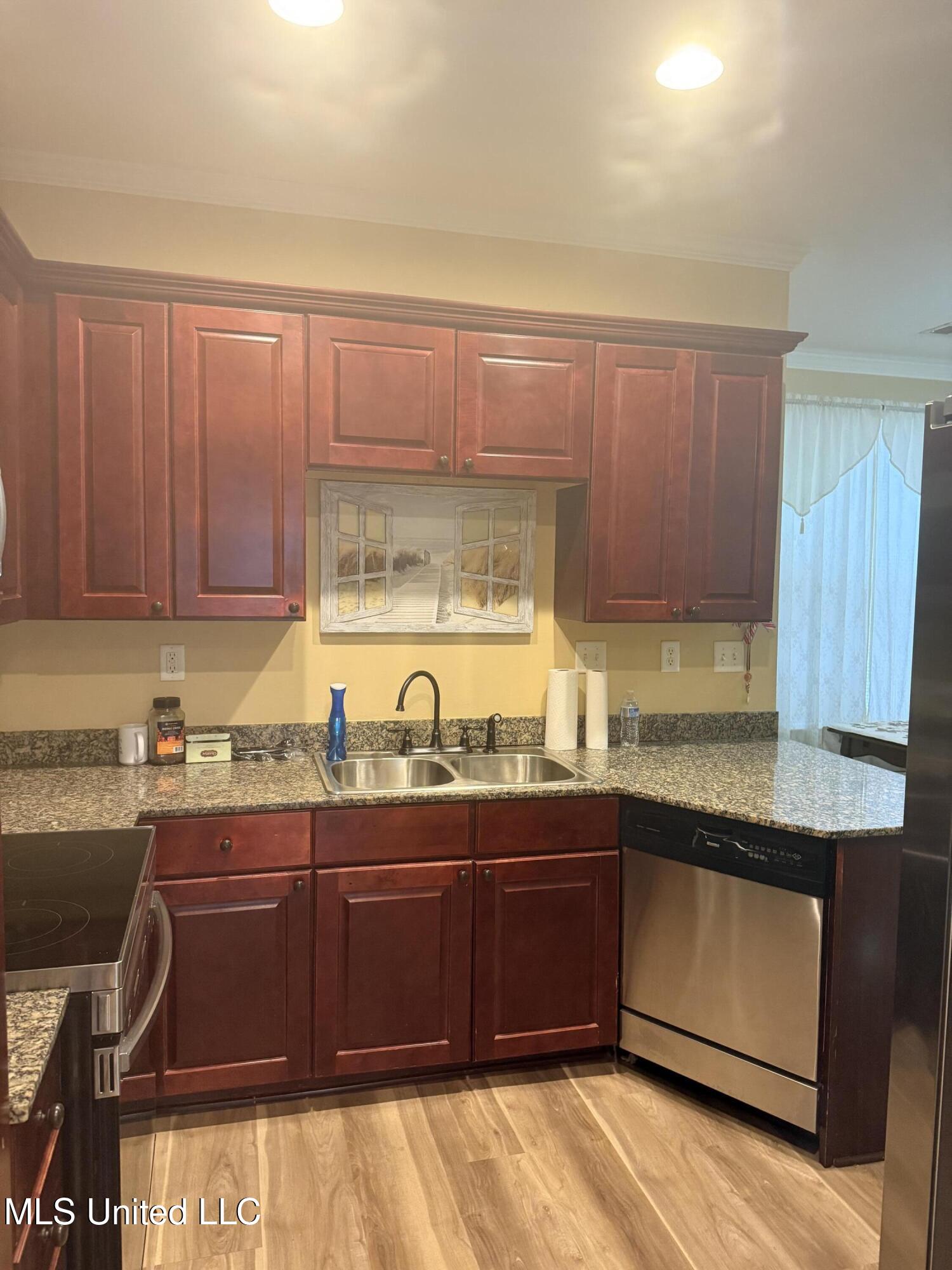 185 Saint Jude Street Property Photo 5