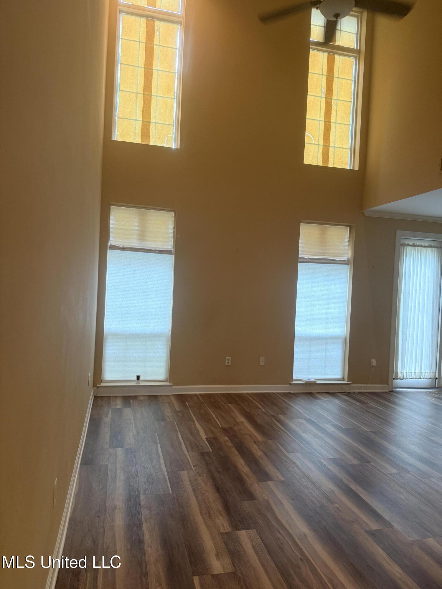 185 Saint Jude Street Property Photo 8