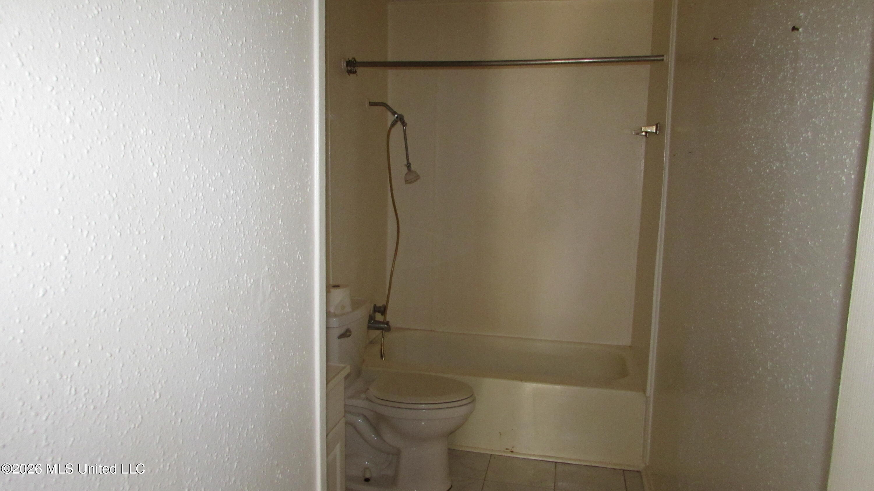 2009 North Street Property Photo 7