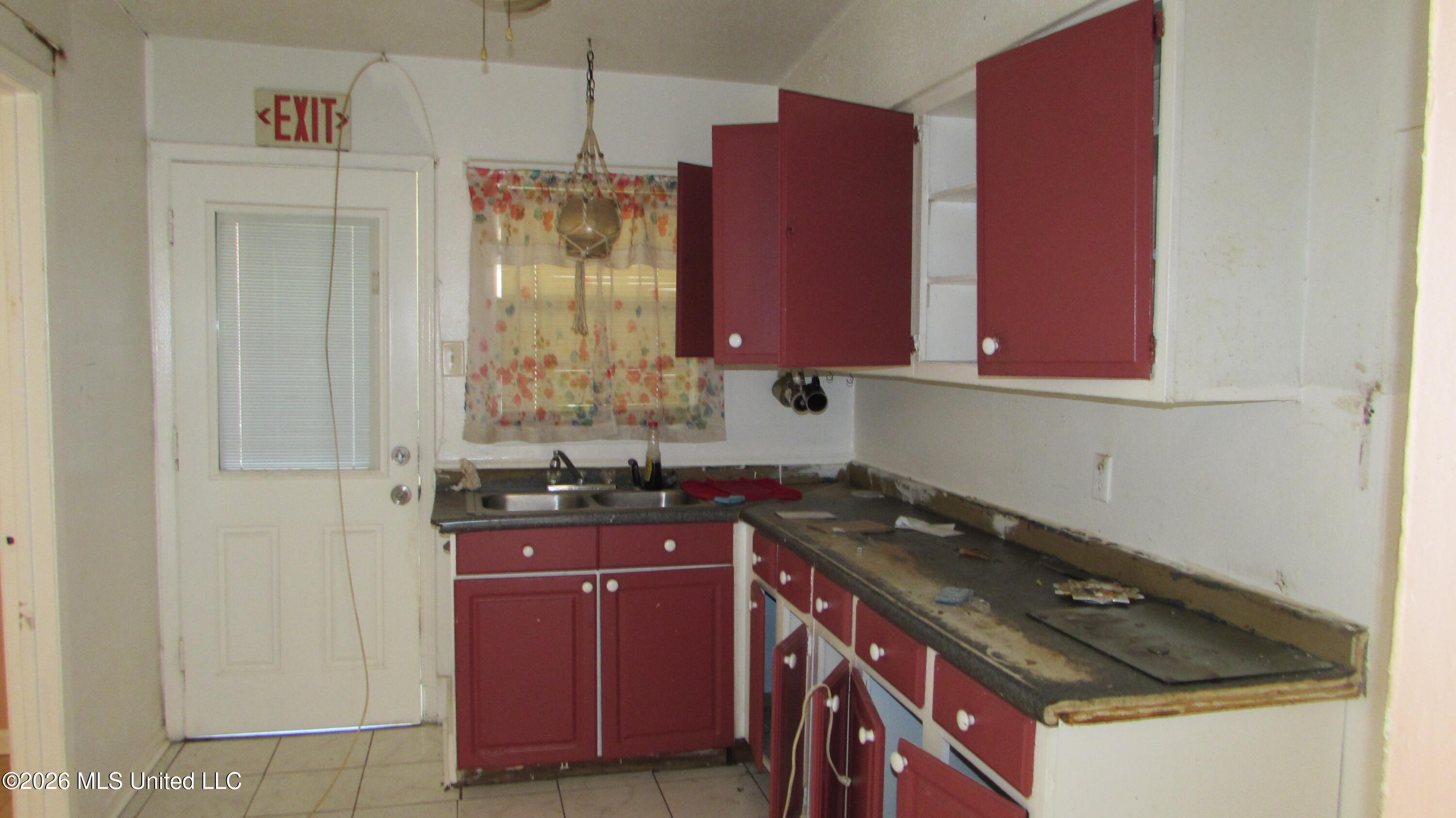 2009 North Street Property Photo 10