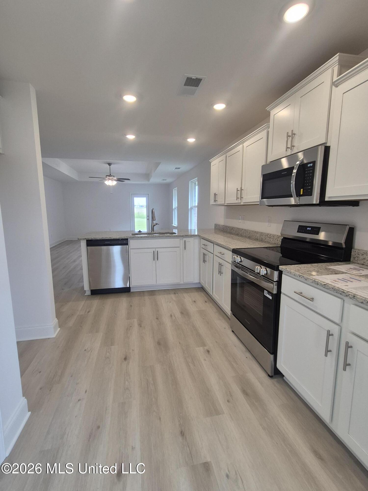 7851 Gardendale Drive Property Photo 1