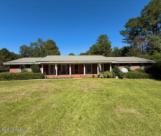 621 Nw Magnolia Avenue Property Photo 2