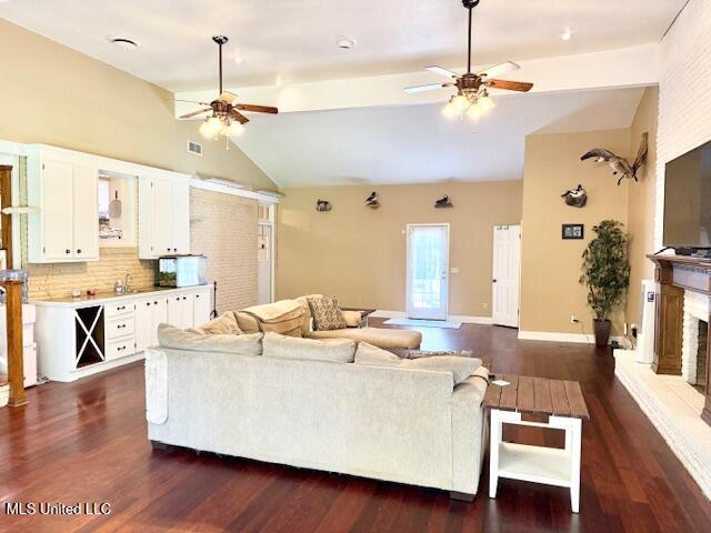 621 Nw Magnolia Avenue Property Photo 7