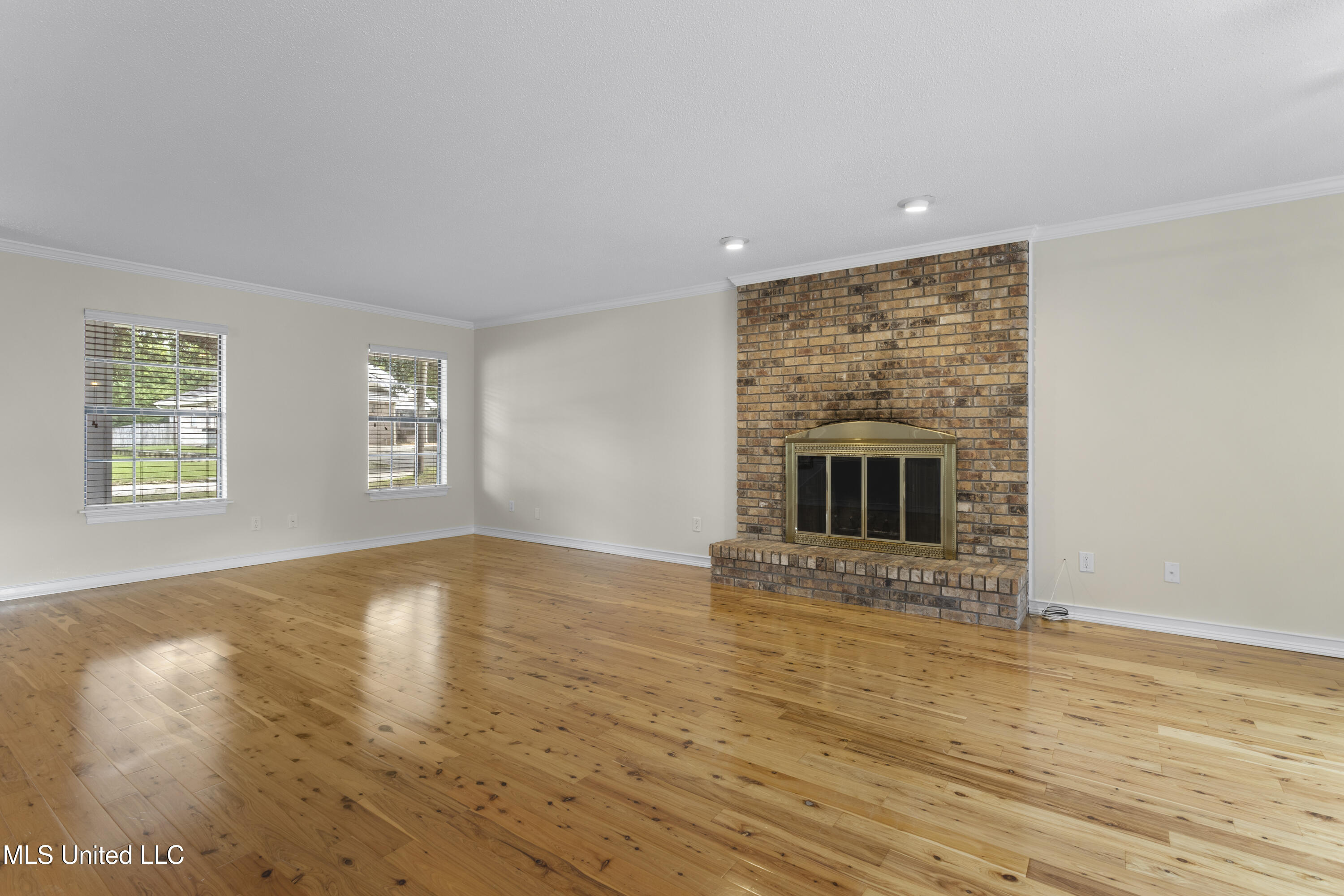 337 Fairview Drive Property Photo 6
