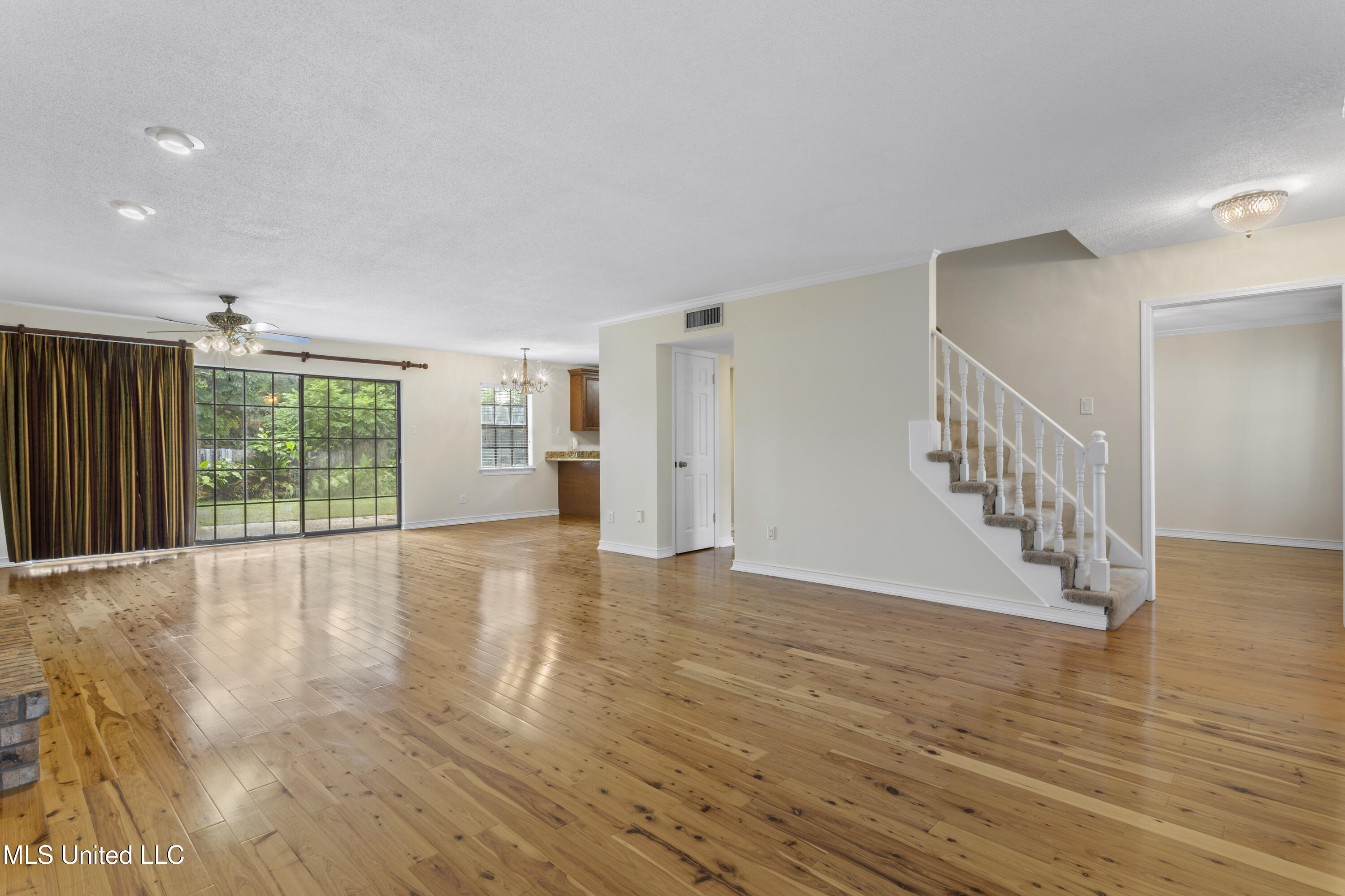 337 Fairview Drive Property Photo 8