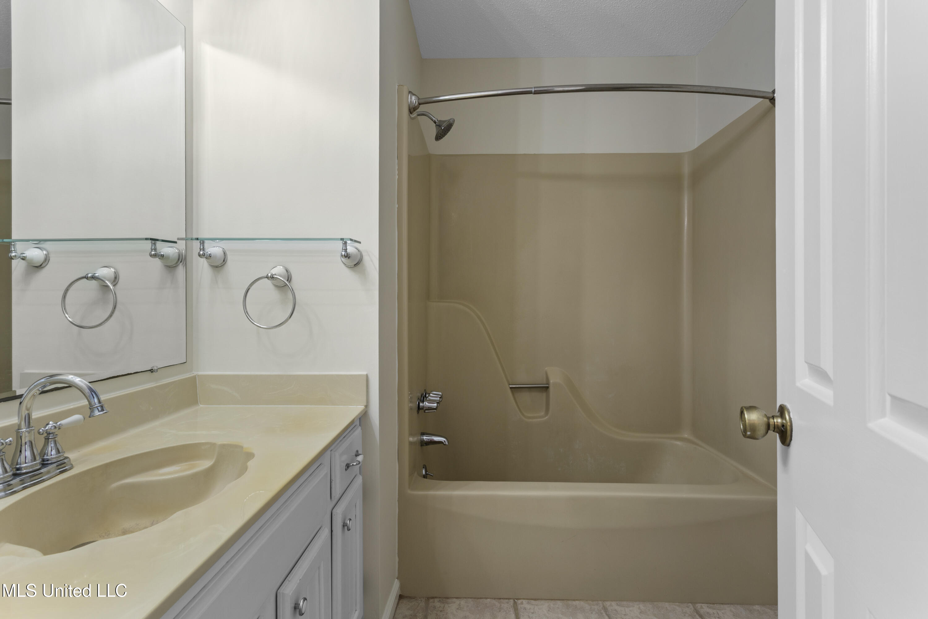 337 Fairview Drive Property Photo 23