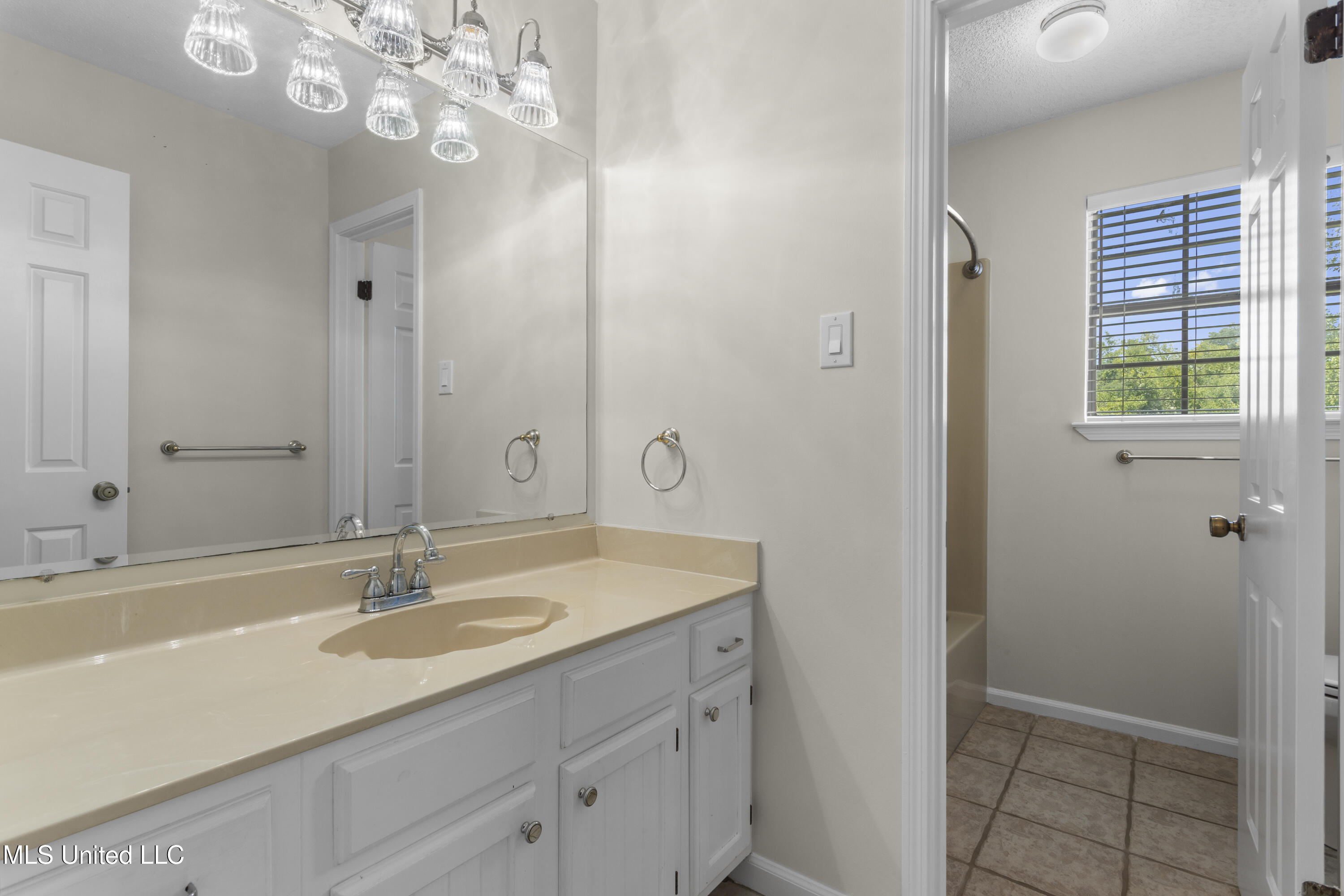 337 Fairview Drive Property Photo 25