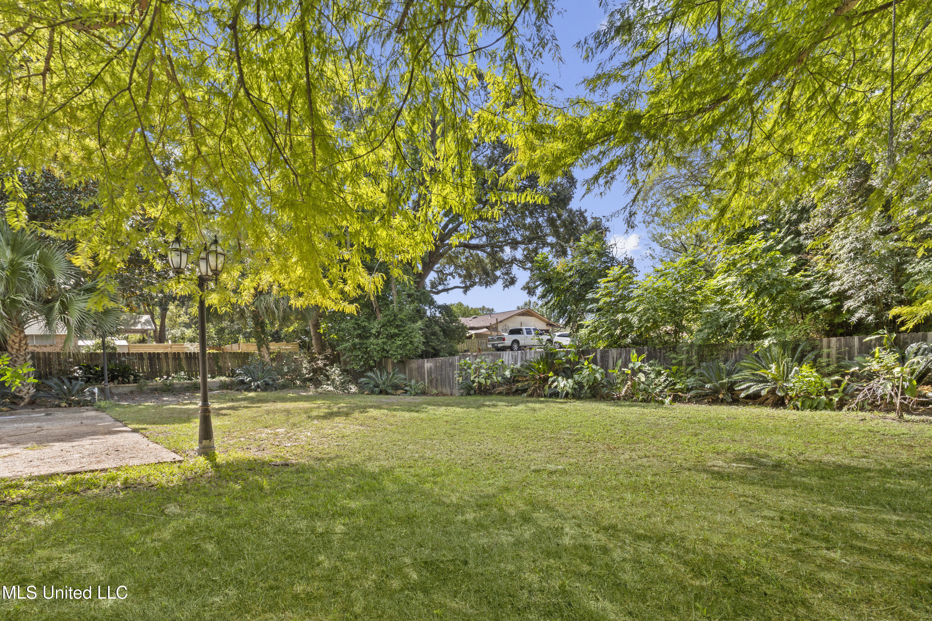 337 Fairview Drive Property Photo 32