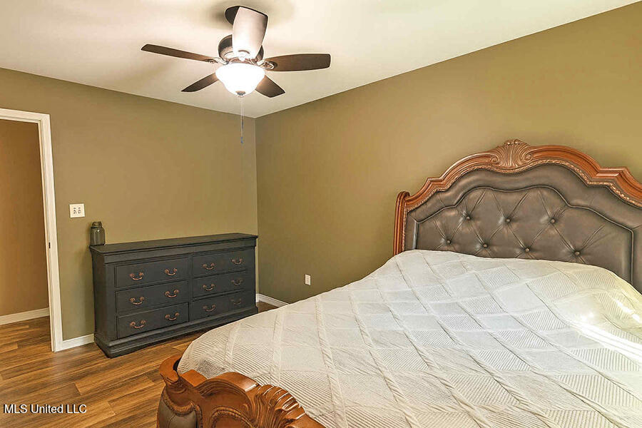 22020 John Holder Road Property Photo 22