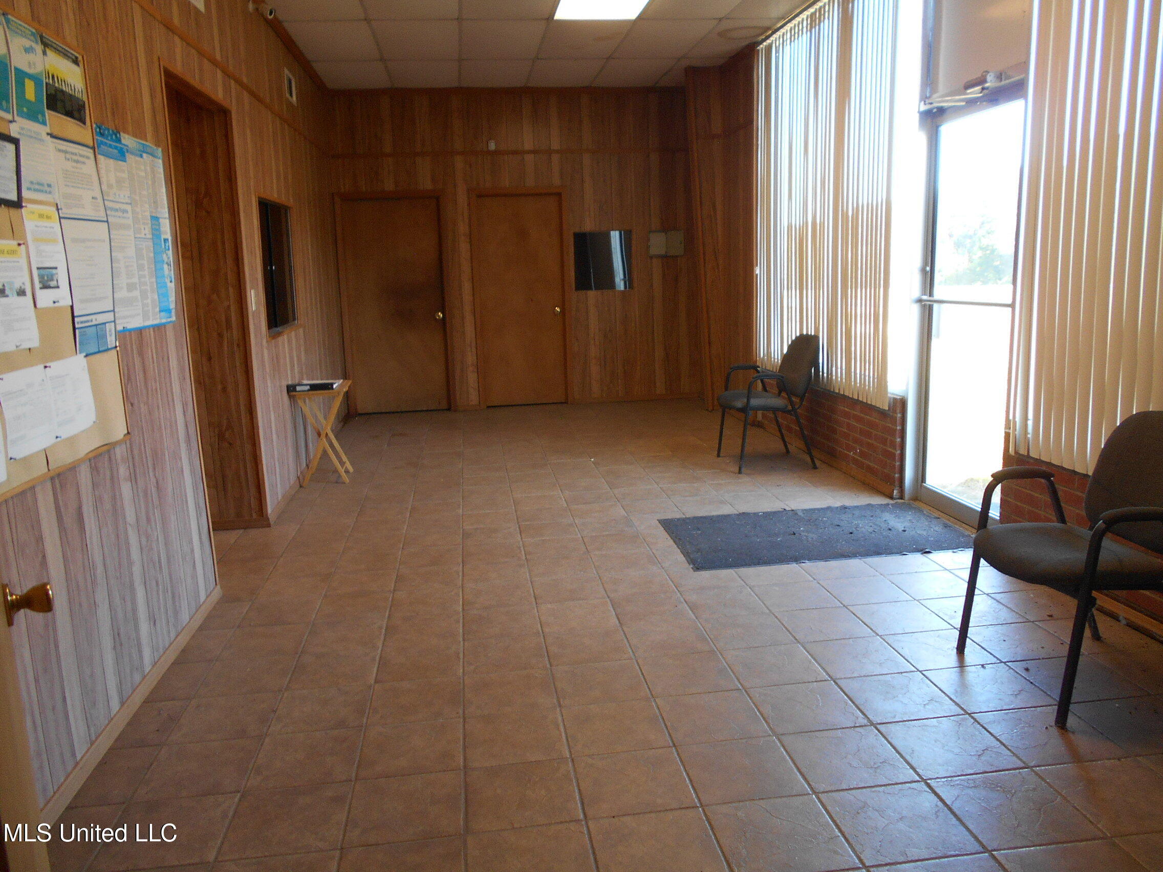 5555 W Highway 84 Property Photo 6