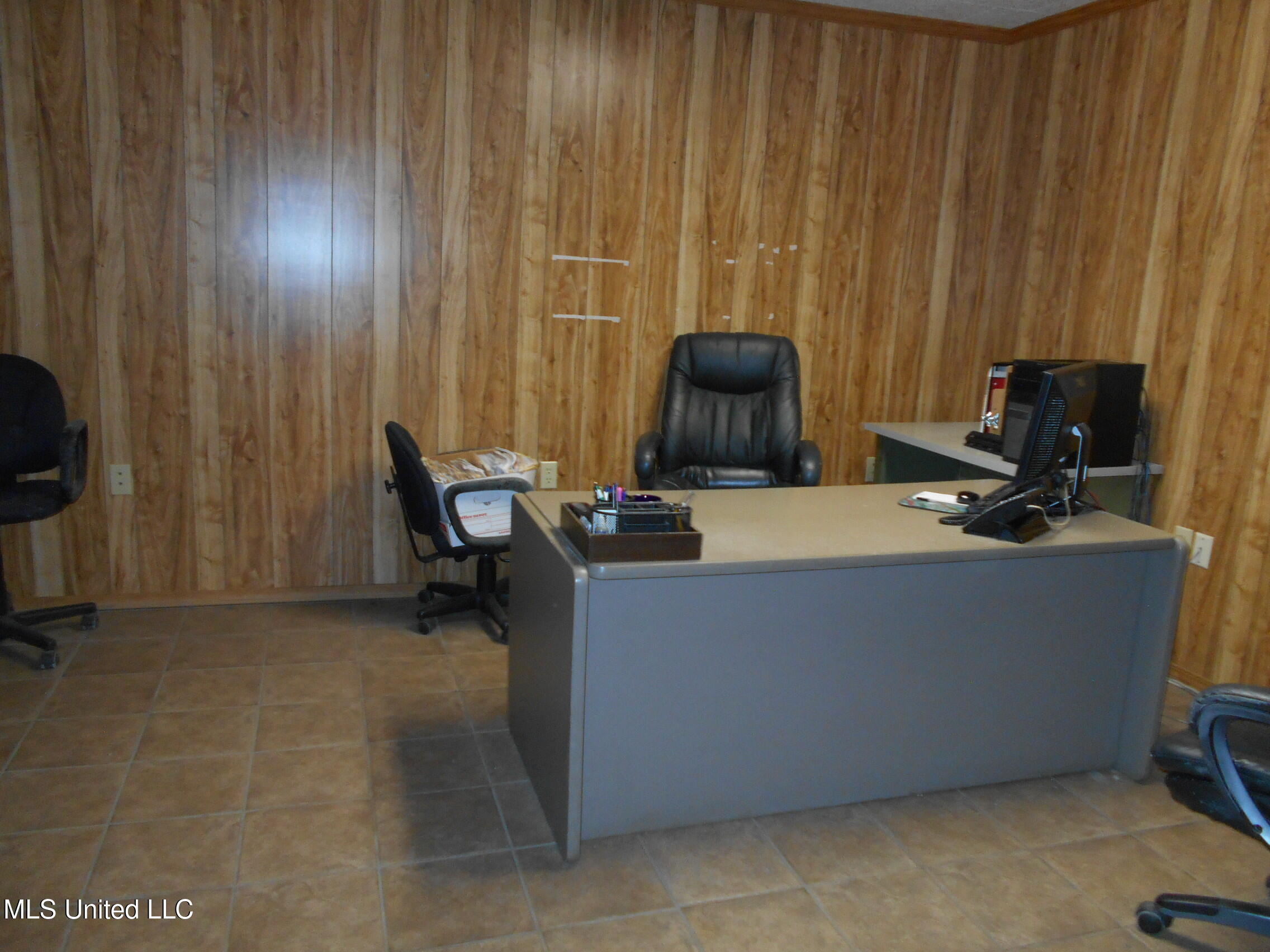 5555 W Highway 84 Property Photo 8