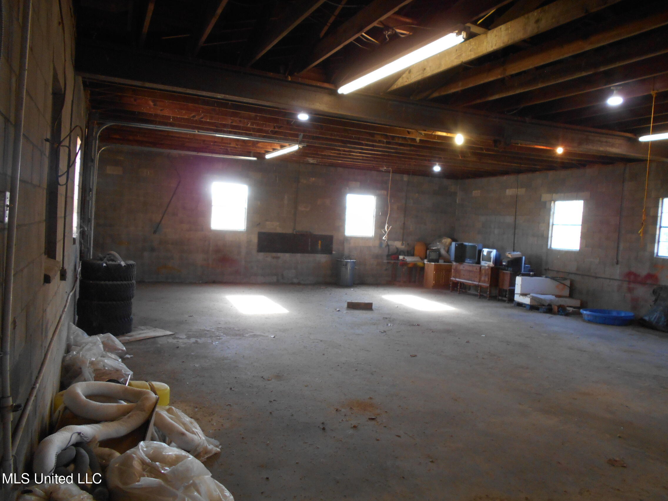 5555 W Highway 84 Property Photo 25