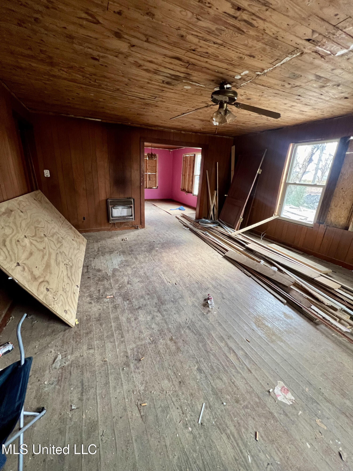 204 Deaton Street Property Photo 5