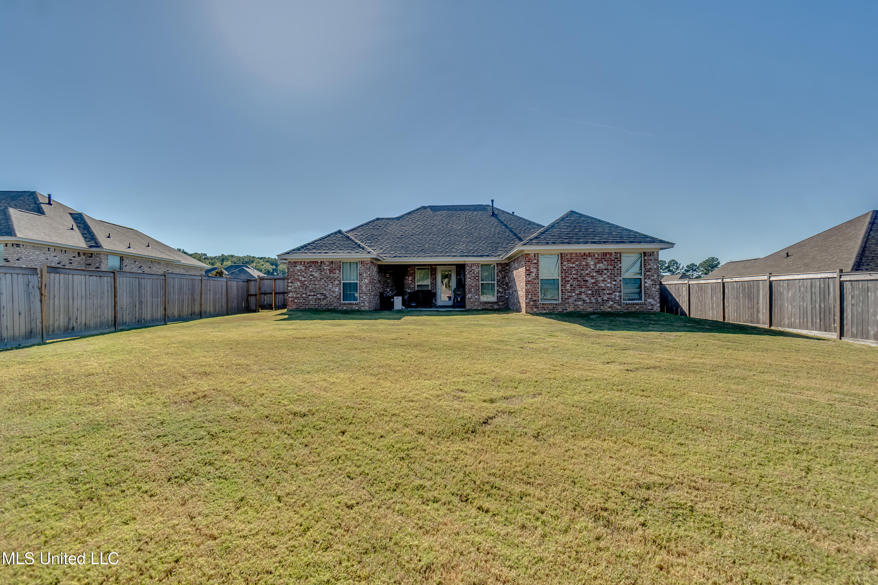 110 Bailey Cove Property Photo 8