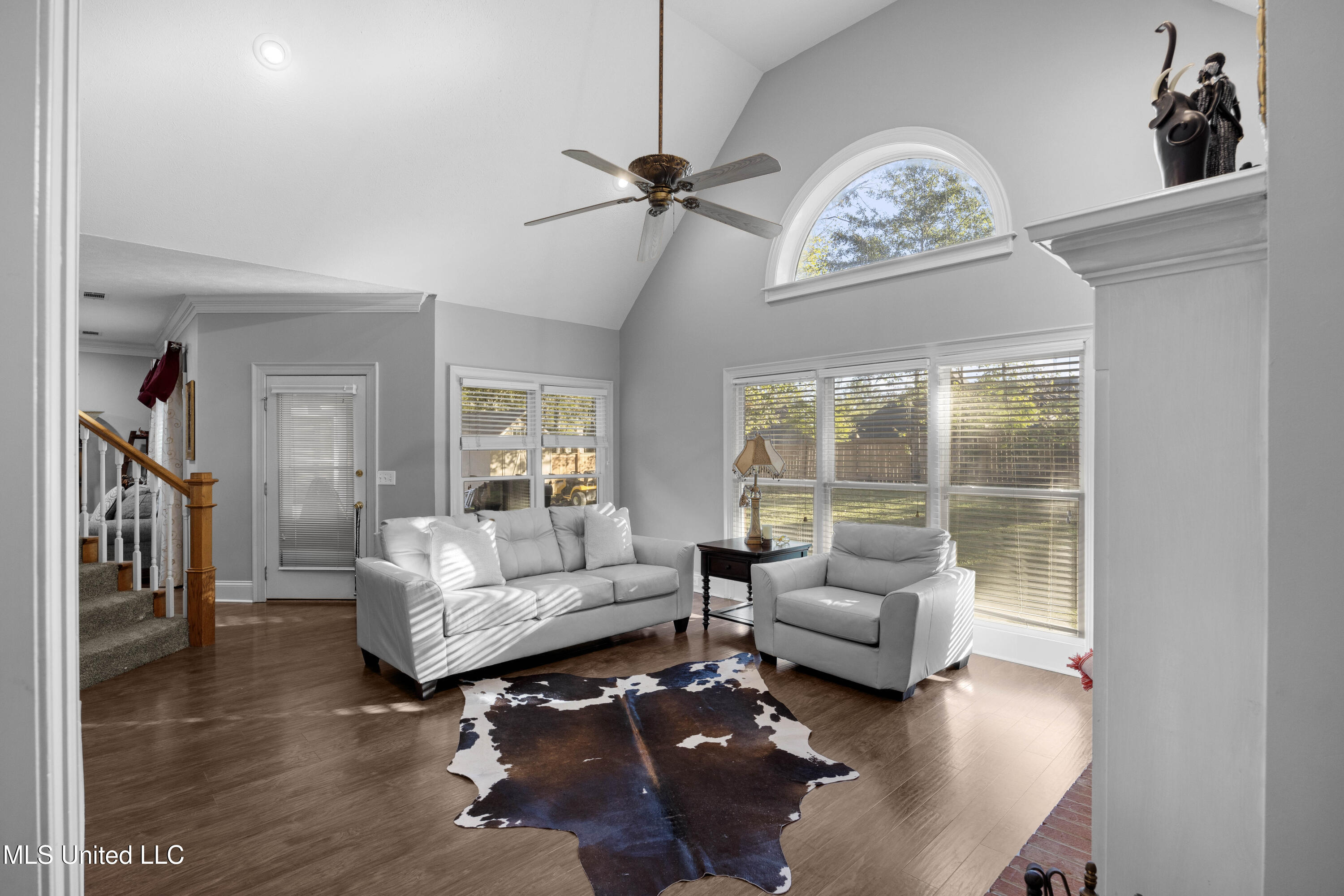 114 Dunton Hill Lane Property Photo 14